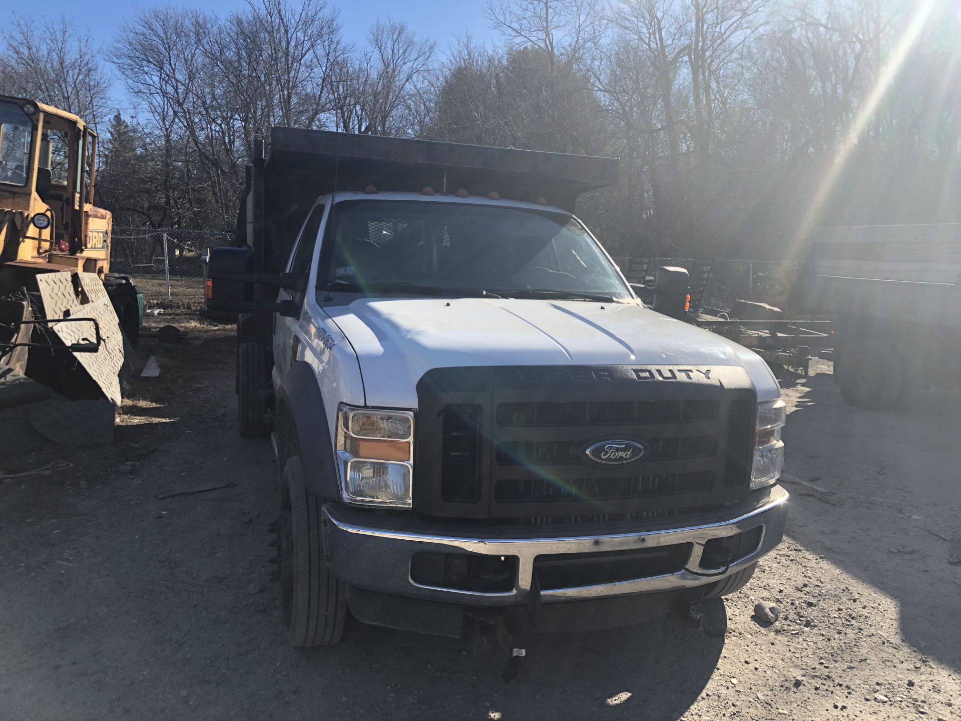 2009 F-550 Super Duty V8 Power Stroke Diesel, 6 Wheel, 4 Wheel Drive, 8' Dump Body, Odom: 80,211, - Image 2 of 2