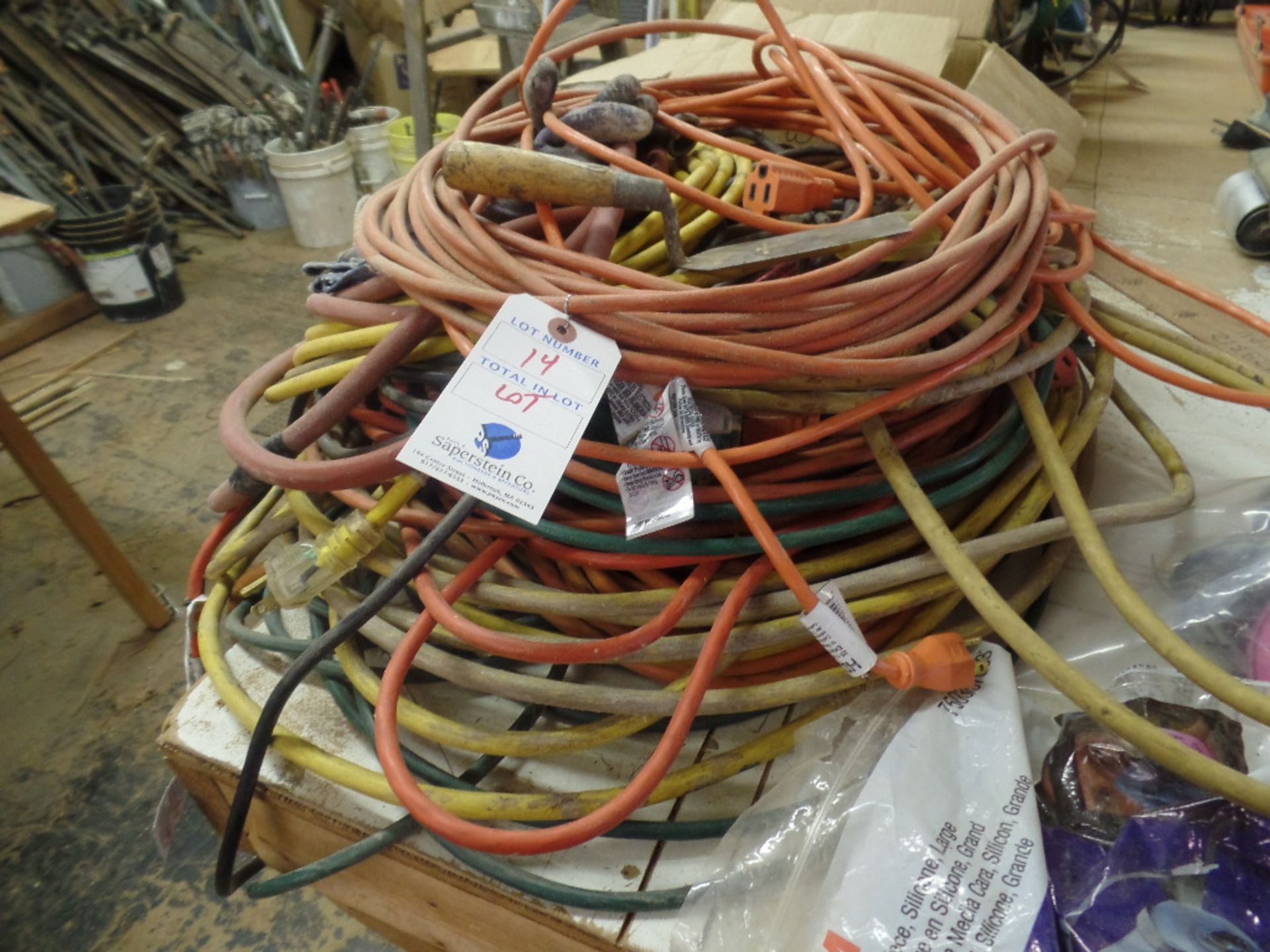 (Lot) Extension Cords