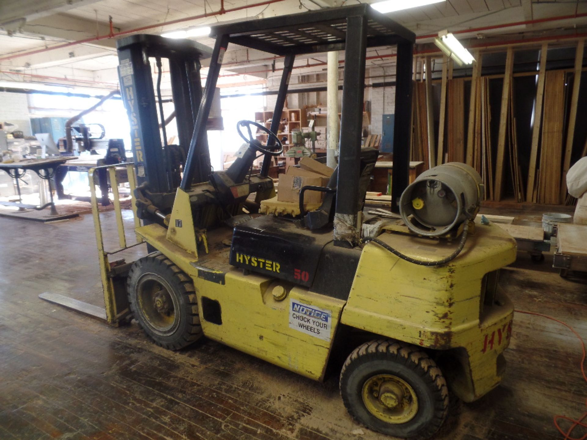 Hyster #50 LPG Fork Lift, Triple Mast 78" Side Shift Hours: 7368 (CANT LEAVE UNTIL TUESDAY, JAN 29) - Image 3 of 3