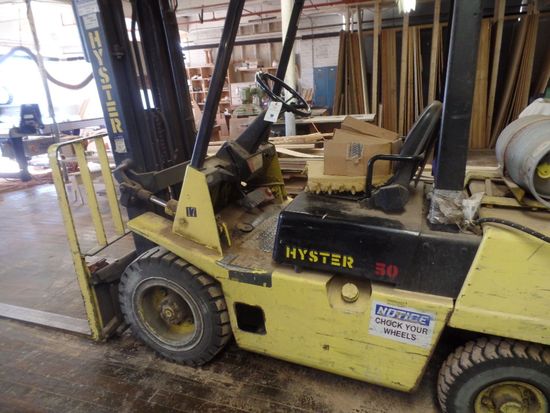 Hyster #50 LPG Fork Lift, Triple Mast 78" Side Shift Hours: 7368 (CANT LEAVE UNTIL TUESDAY, JAN 29) - Image 2 of 3