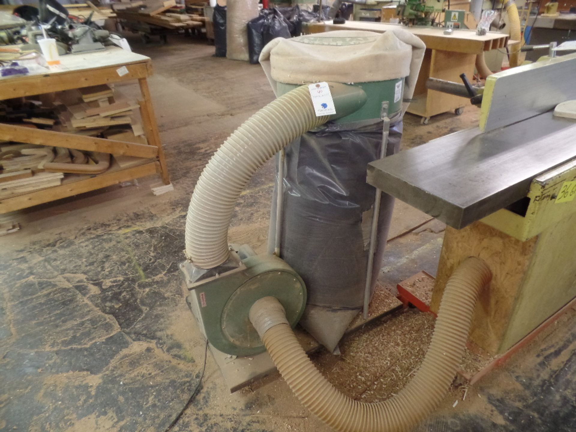 Central Machinery #45738 70 Gal Dust Collector