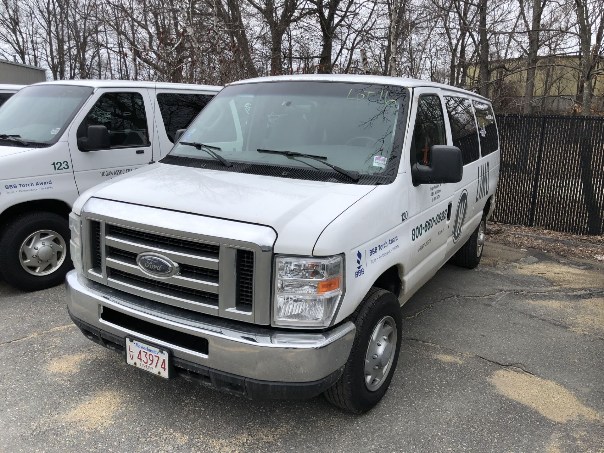 2008 Ford E-350 11 Passenger Van, 5.4L V8 RWD, Automatic, Front & Rear A/C, Odom: 675,000 Approx.