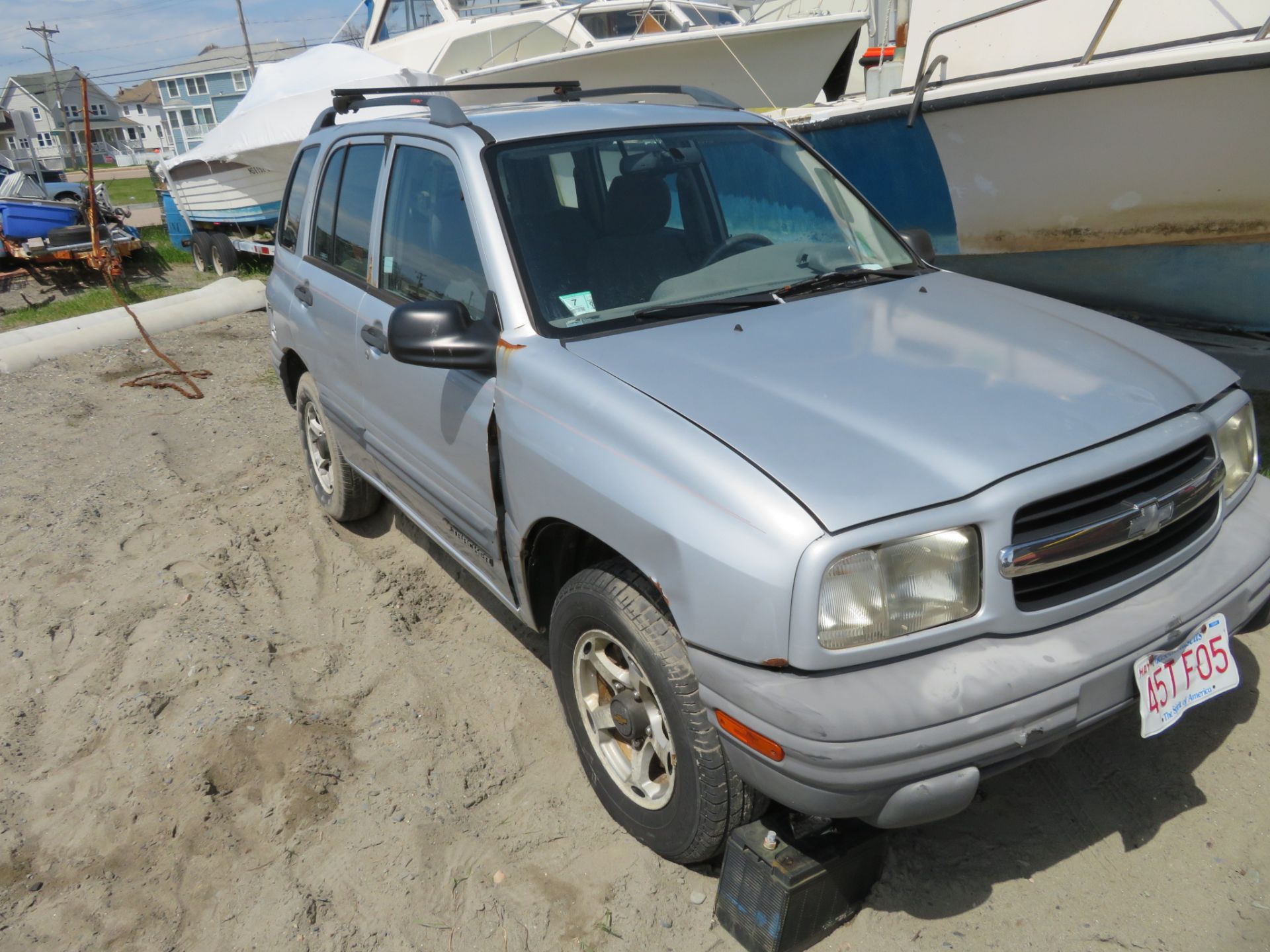 1999 Chevy Tracker 4WD, Odom: NA, V/N: 2CNBJ13C3X6905895 (NO TITLE - FOR PARTS ONLY)