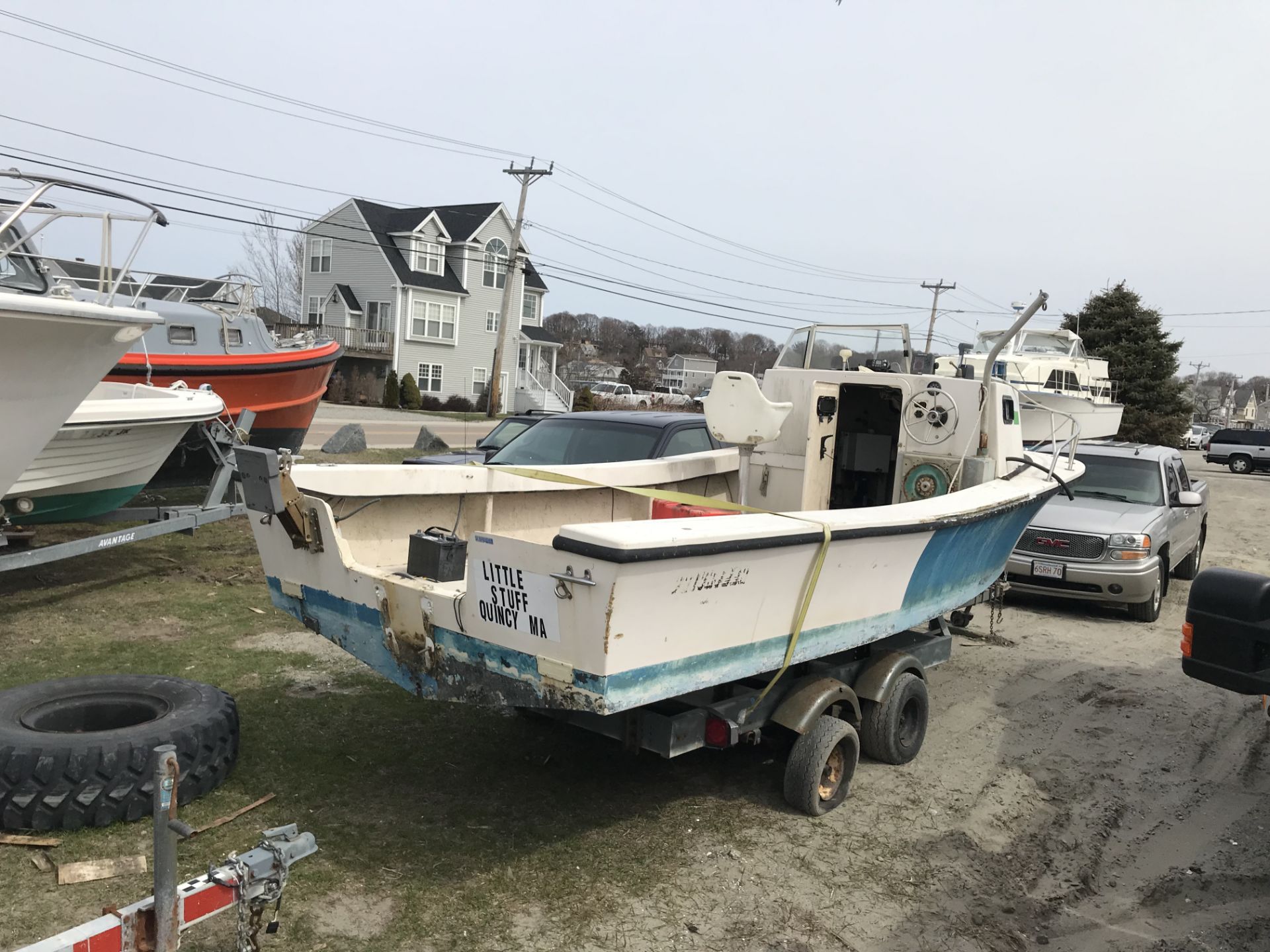 25' PUSH BOAT - 45' CREW BOAT - 73' TUGBOAT - (2) OCEAN BARGES - MARINE EQUIPMENT - Image 17 of 33