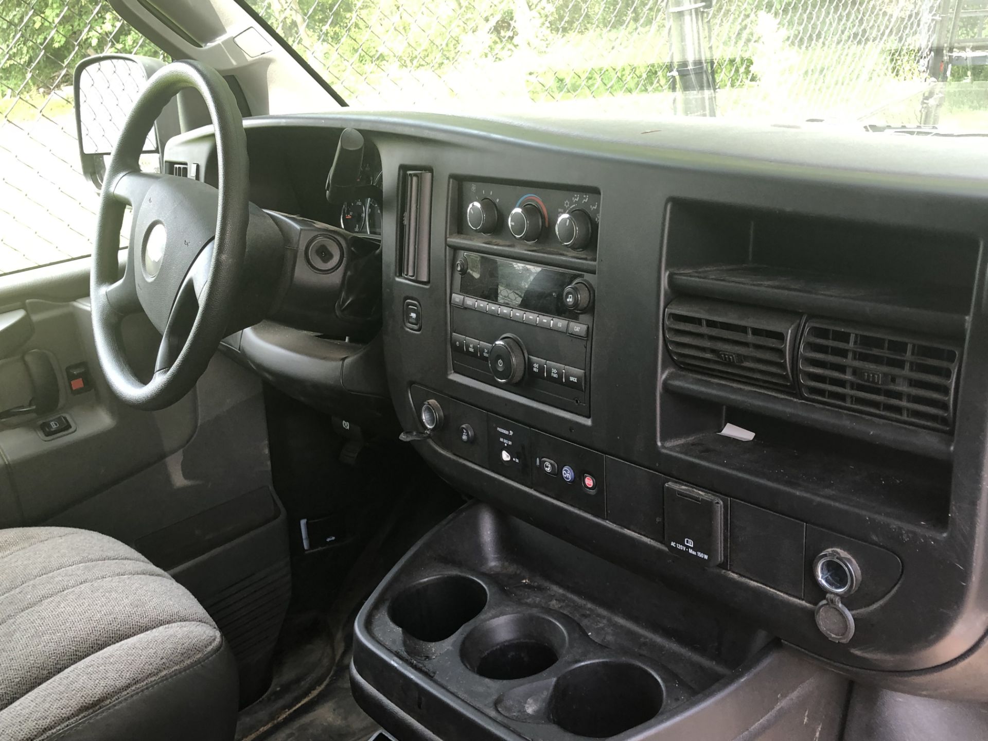 2018 Chevrolet Express Van w/Sec. Grate Shelving & Roof Rack, Odom: 18,700, Vin#: See Desc (TITLE) - Image 8 of 10