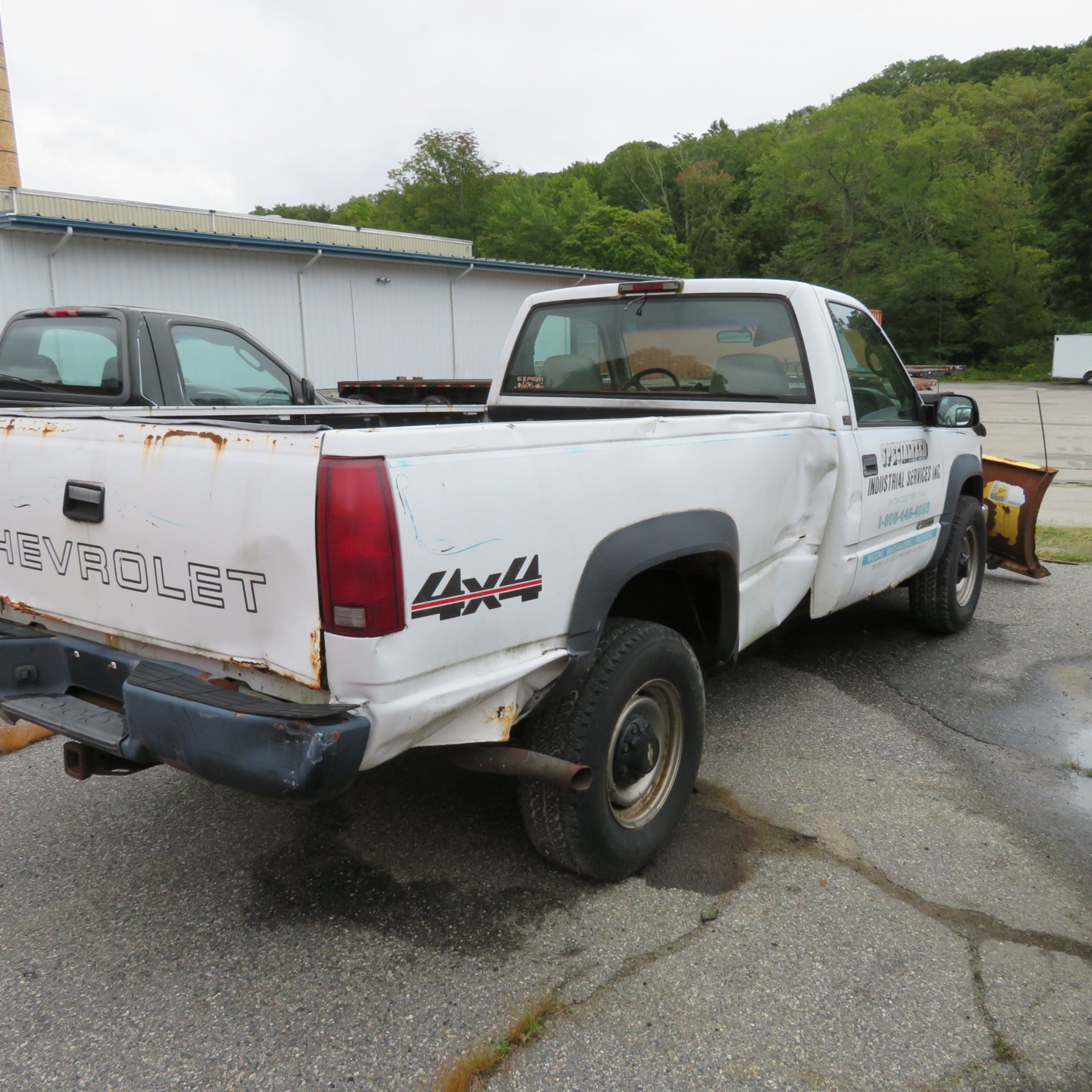 1998 Chevy 3500 Cheyenne 8' Bed Auto Transmission, 4X4, Gas, 2 Door w/ 8' Fisher Plow w/ Minute - Image 4 of 4