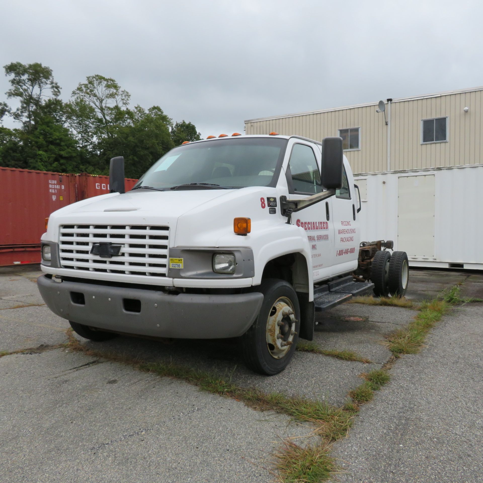 2005 Chevy C4500 4 Door DuraMax Diesel 6 Wheel Auto, Odom: 134,304 V/N: 1GBE4E1245F524817 - Image 2 of 4