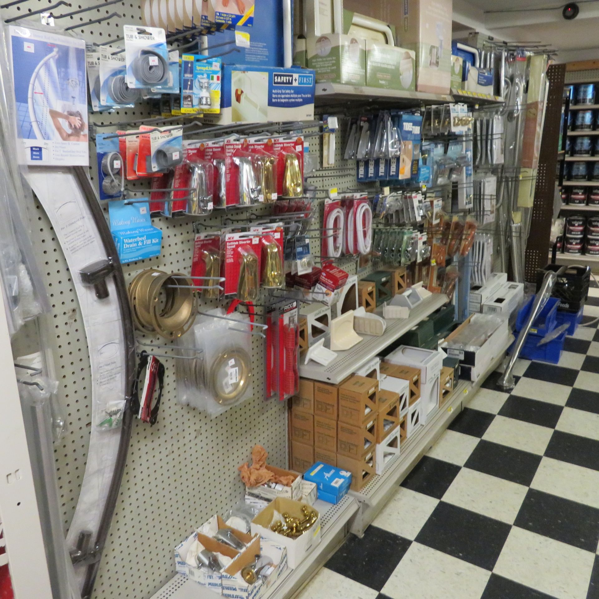 {LOT} Pond Supplies, Sinks, Sprinkler Supplies, Asst. Bathroom & Plumbing Accessories, Grab Rails, - Image 5 of 17