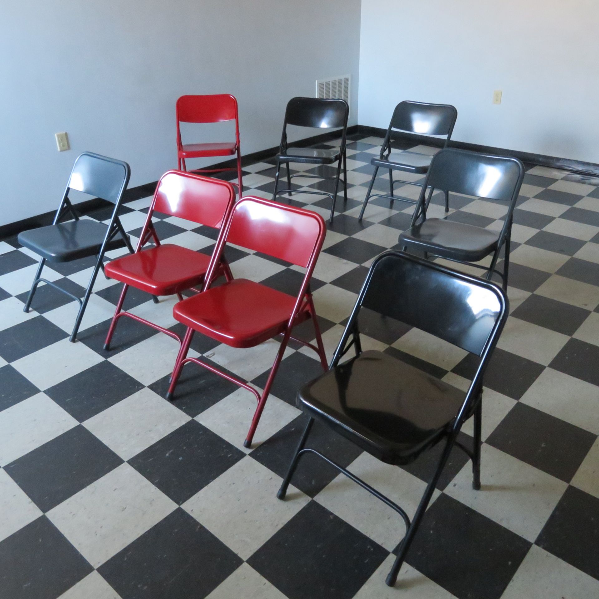 (9) Folding Chairs