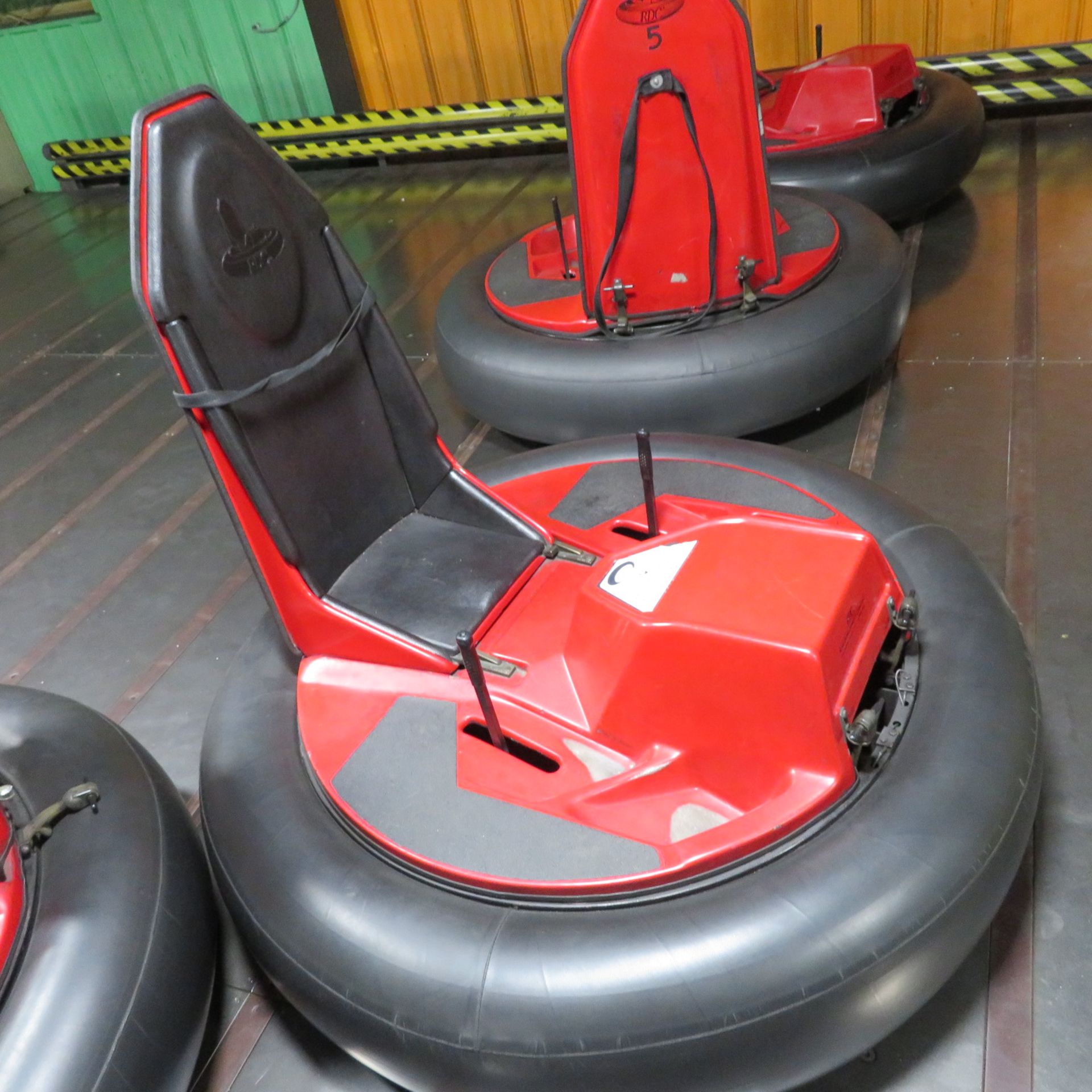 Board Walk Bumper Cars 24' x 24' Ride Platform w/ Pieces T0 Expand & 4 RDC Bumper Cars w/ Extra - Image 3 of 4