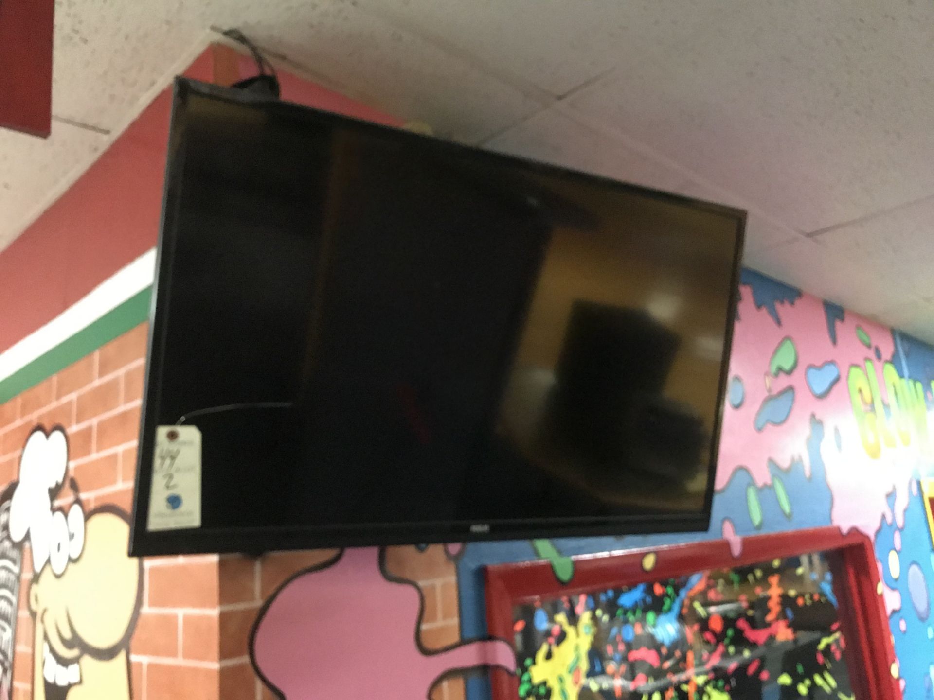 (2) RCA Flat Panel TVs w/ Adjustable Mounts