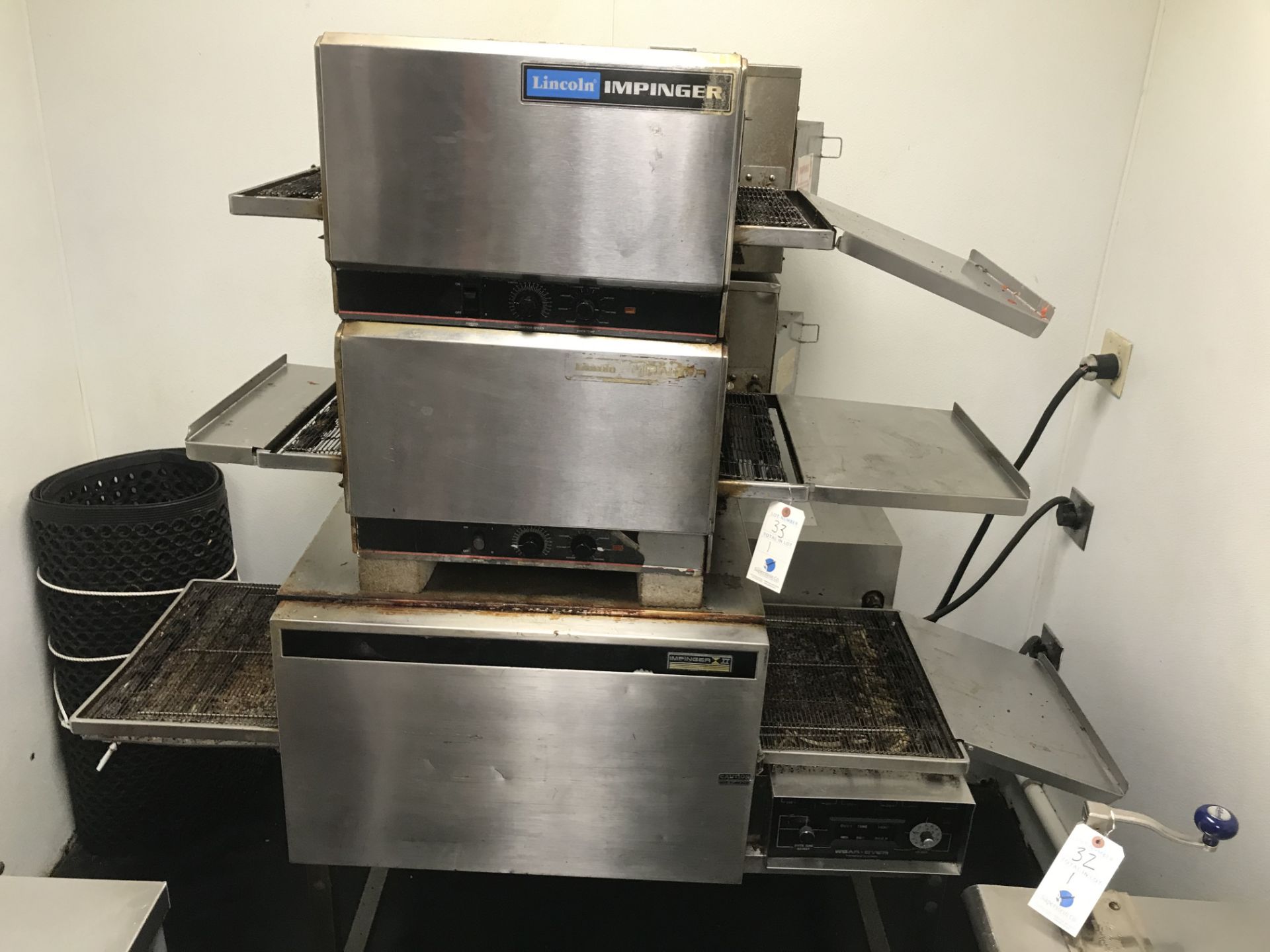 Lincoln Impinger #1132 3 Stack Conveyor Oven w/ WearEver Digital Controls (See Pic of Plate for more - Image 2 of 8