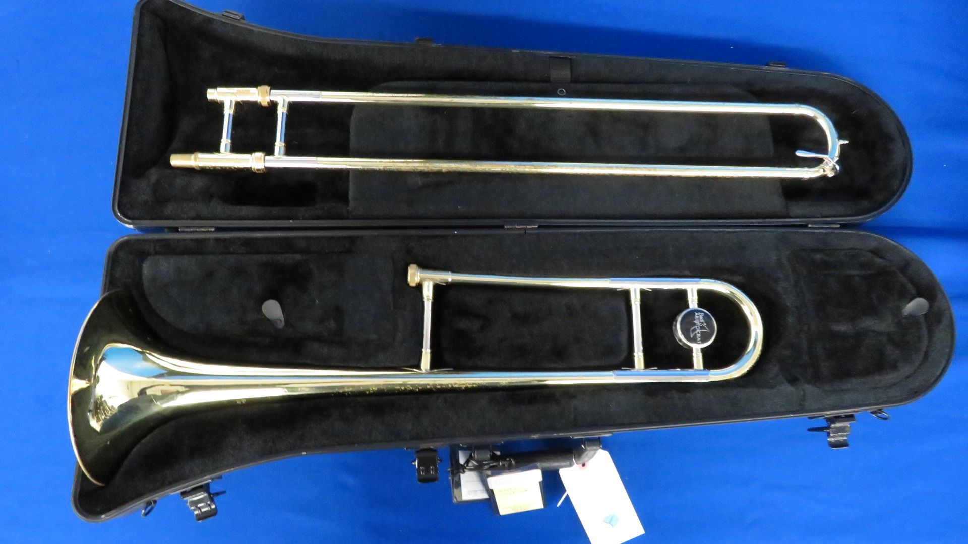 (Lot of 20 Instruments) Yamaha (Grade B) AS100991, Bundy (Grade C) AS1101786, Selmer (Grade B) - Image 11 of 18