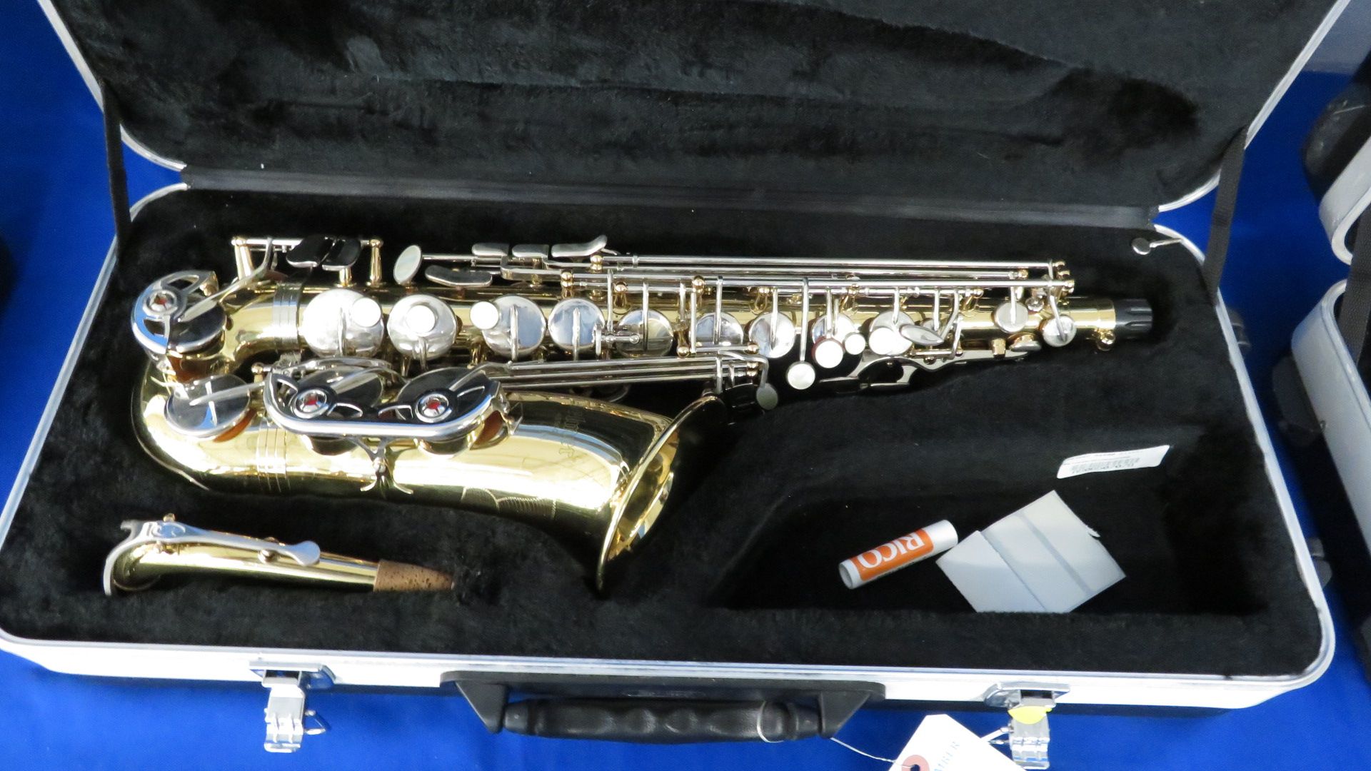 (Lot of 28 Instruments) Yamaha (Grade B) #CL079250, Selmer (Grade B) Clarinet #CL1630379, Yamaha (Gr - Image 5 of 28