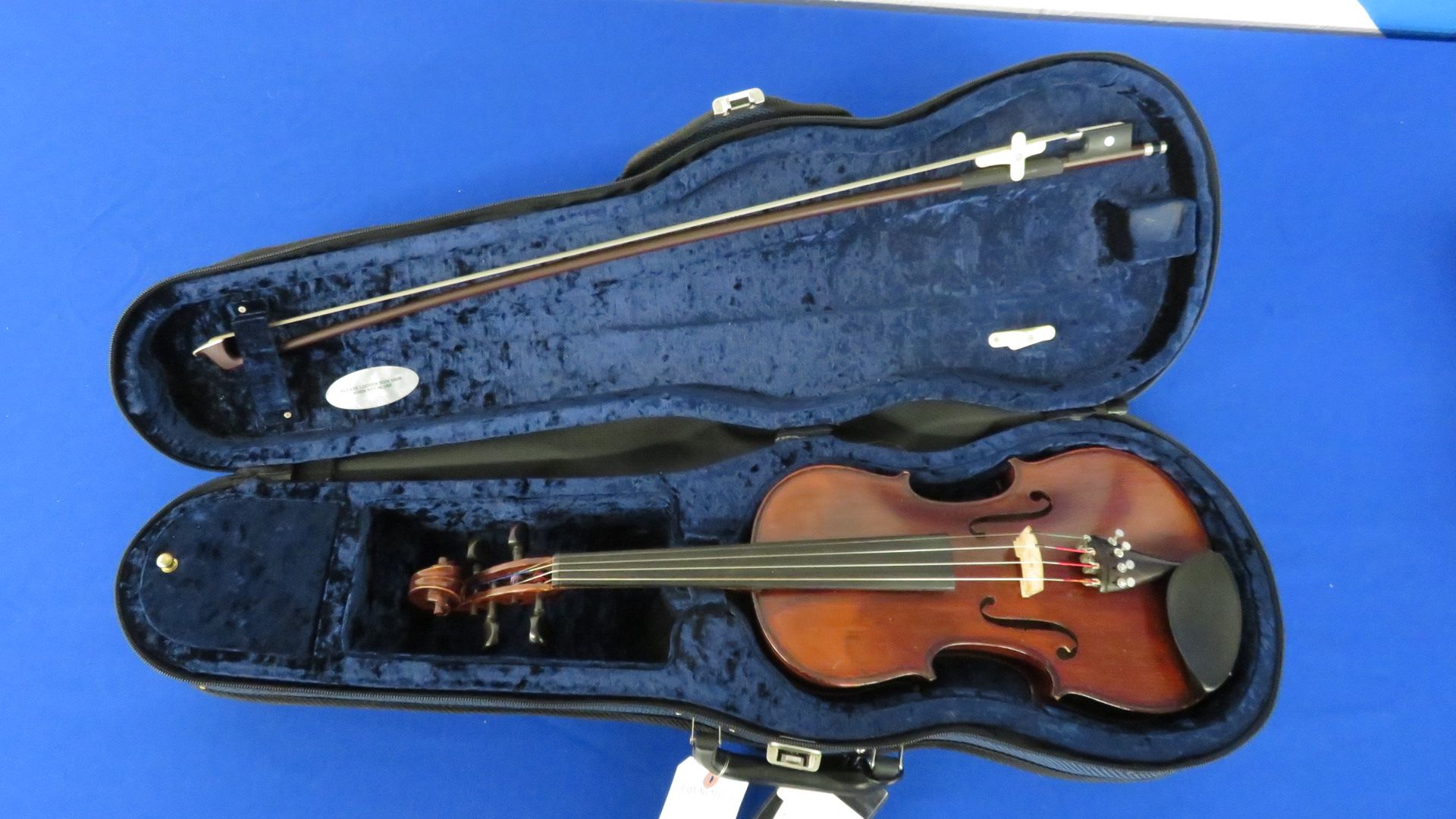 Amati (Grade B) VL103009