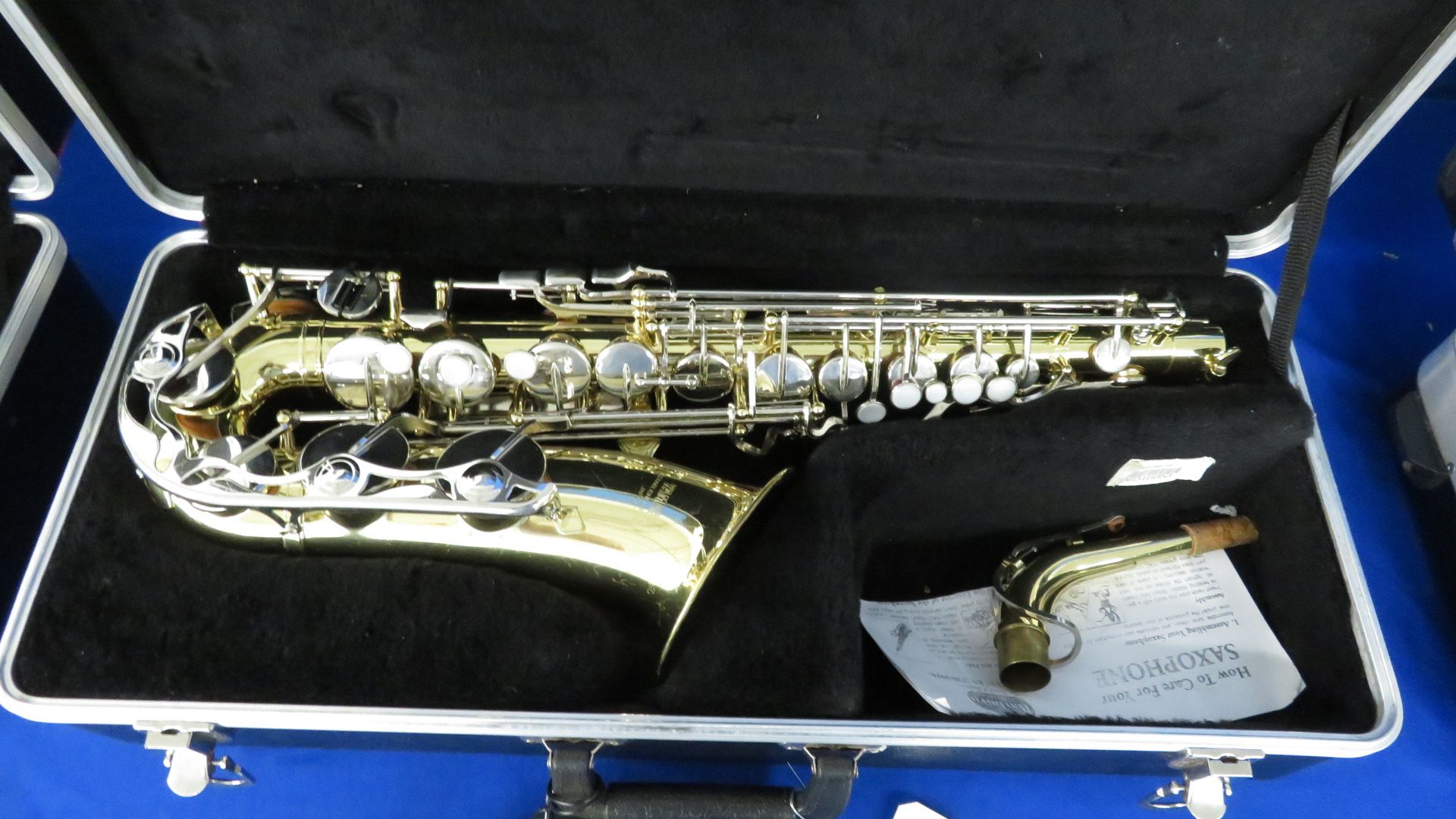 (Lot of 28 Instruments) Yamaha (Grade B) #CL079250, Selmer (Grade B) Clarinet #CL1630379, Yamaha (Gr - Image 4 of 28
