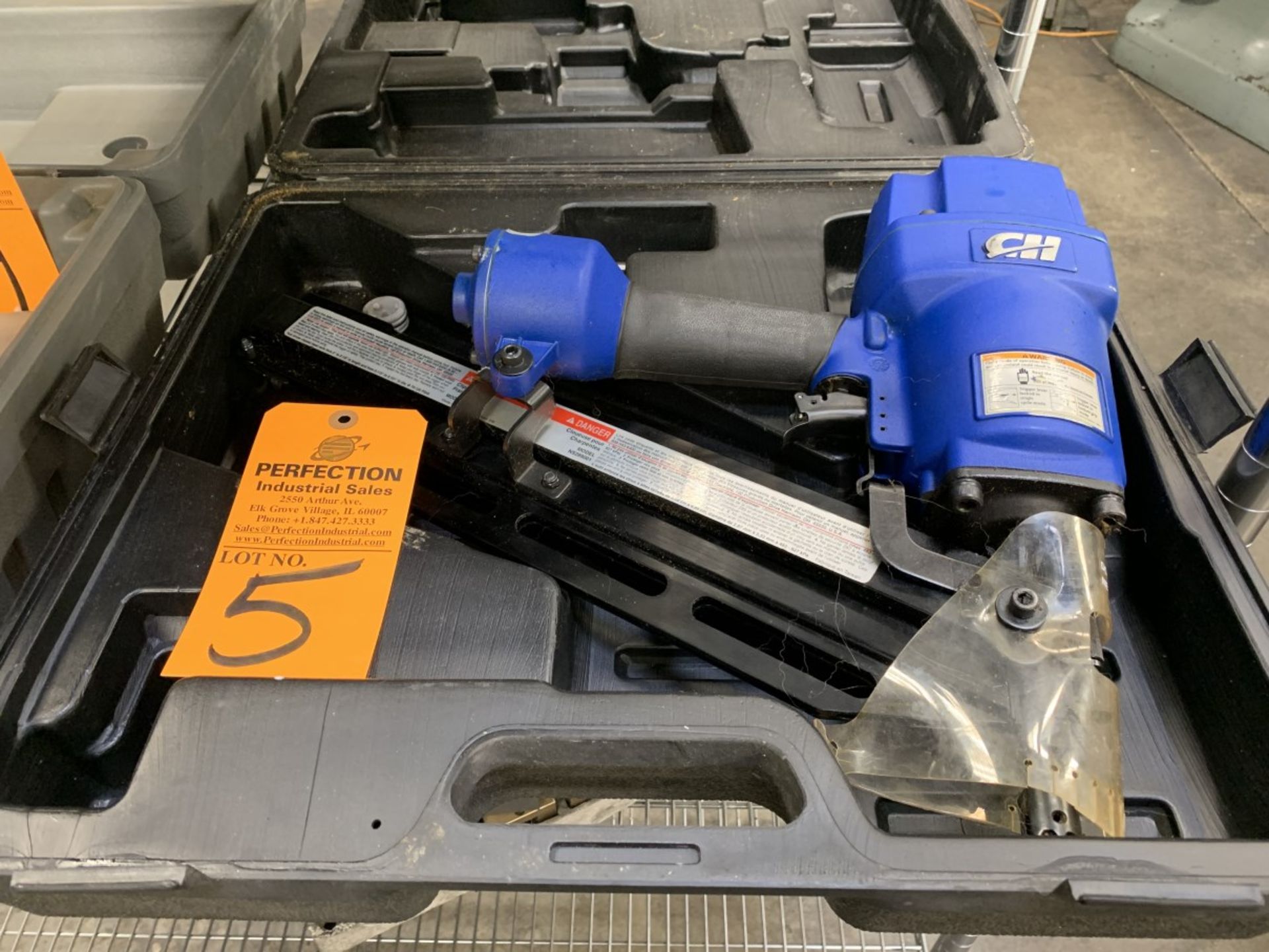 CH NS289001 Clipping Head Pneumatic Framing Nailer (Located at: R & D Components)