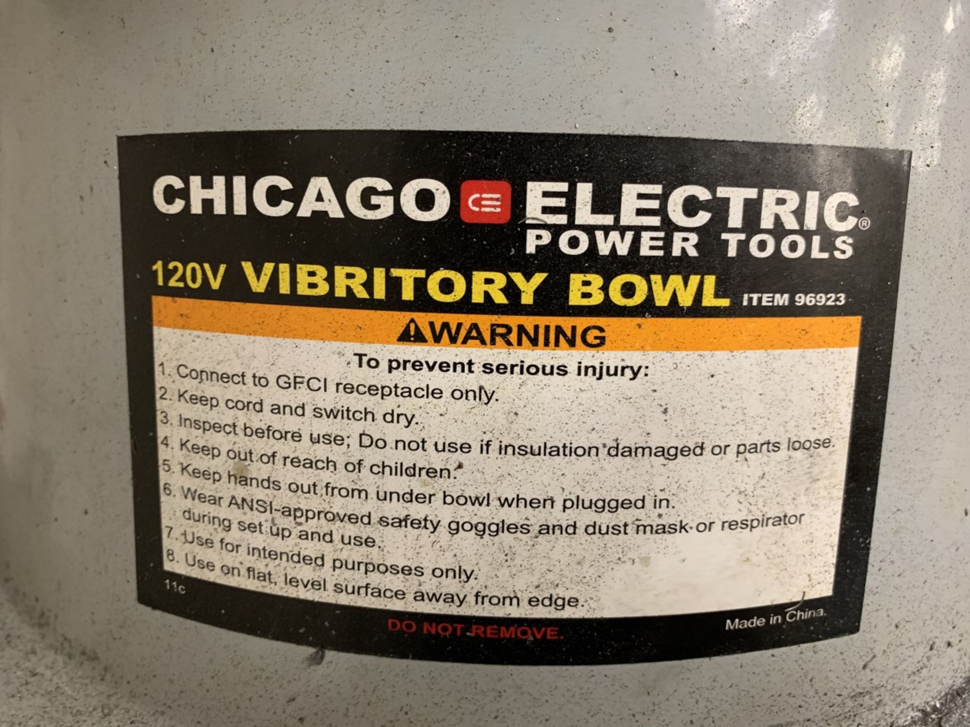 CHICAGO ELECTRIC 120V Vibratory Bowl (Located at: R & D Components) - Image 3 of 3