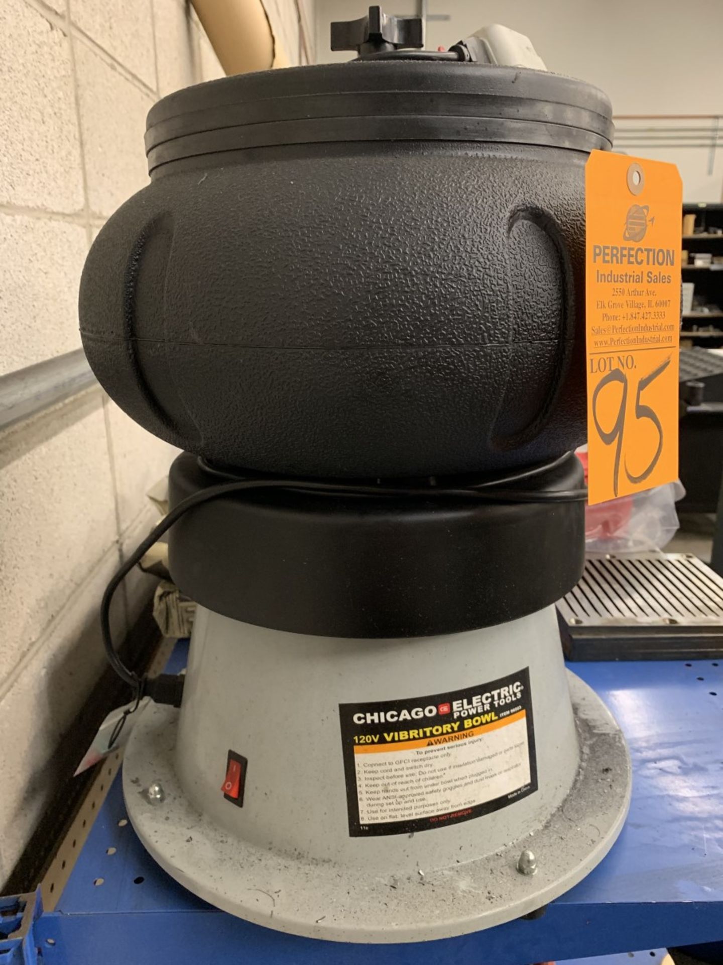 CHICAGO ELECTRIC 120V Vibratory Bowl (Located at: R & D Components) - Image 2 of 3