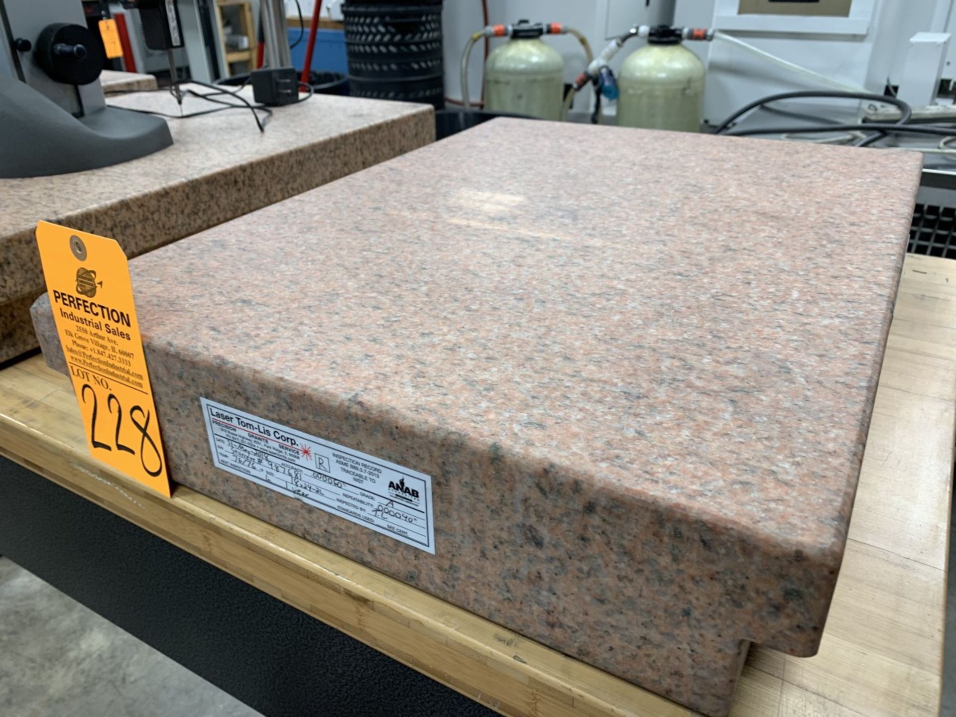 Starrett 18" x 24" x 4" Double Edge Pink Granite Surface Plate (Located at: R & D Components)