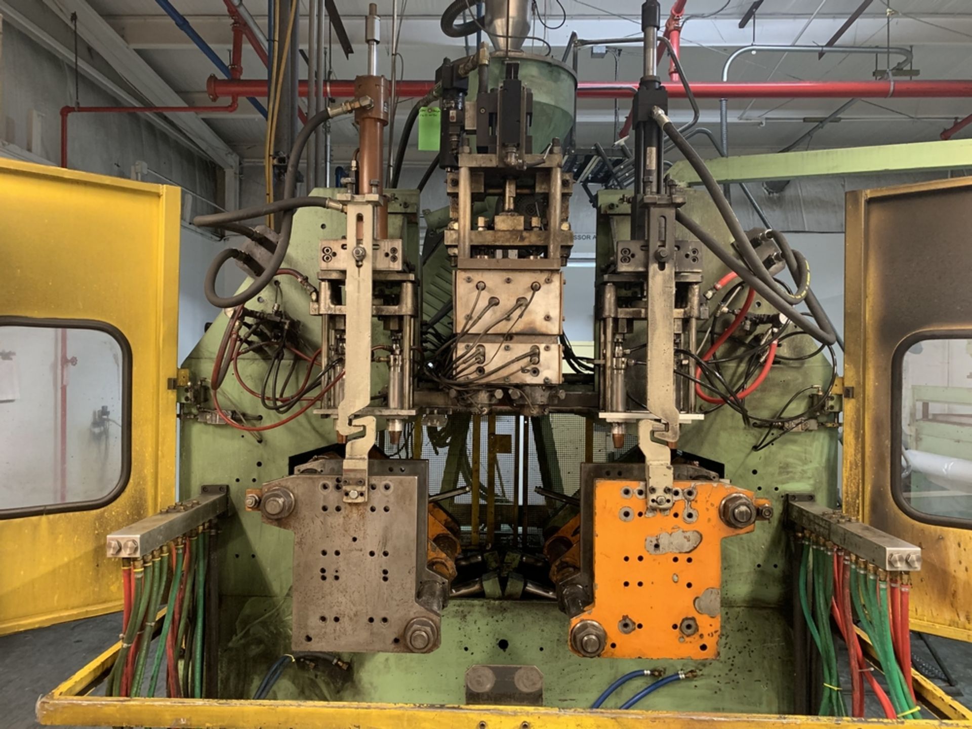 BEKUM Single Extrusion Double Die Blow Molder, s/n na BLDG #1 - Image 2 of 5