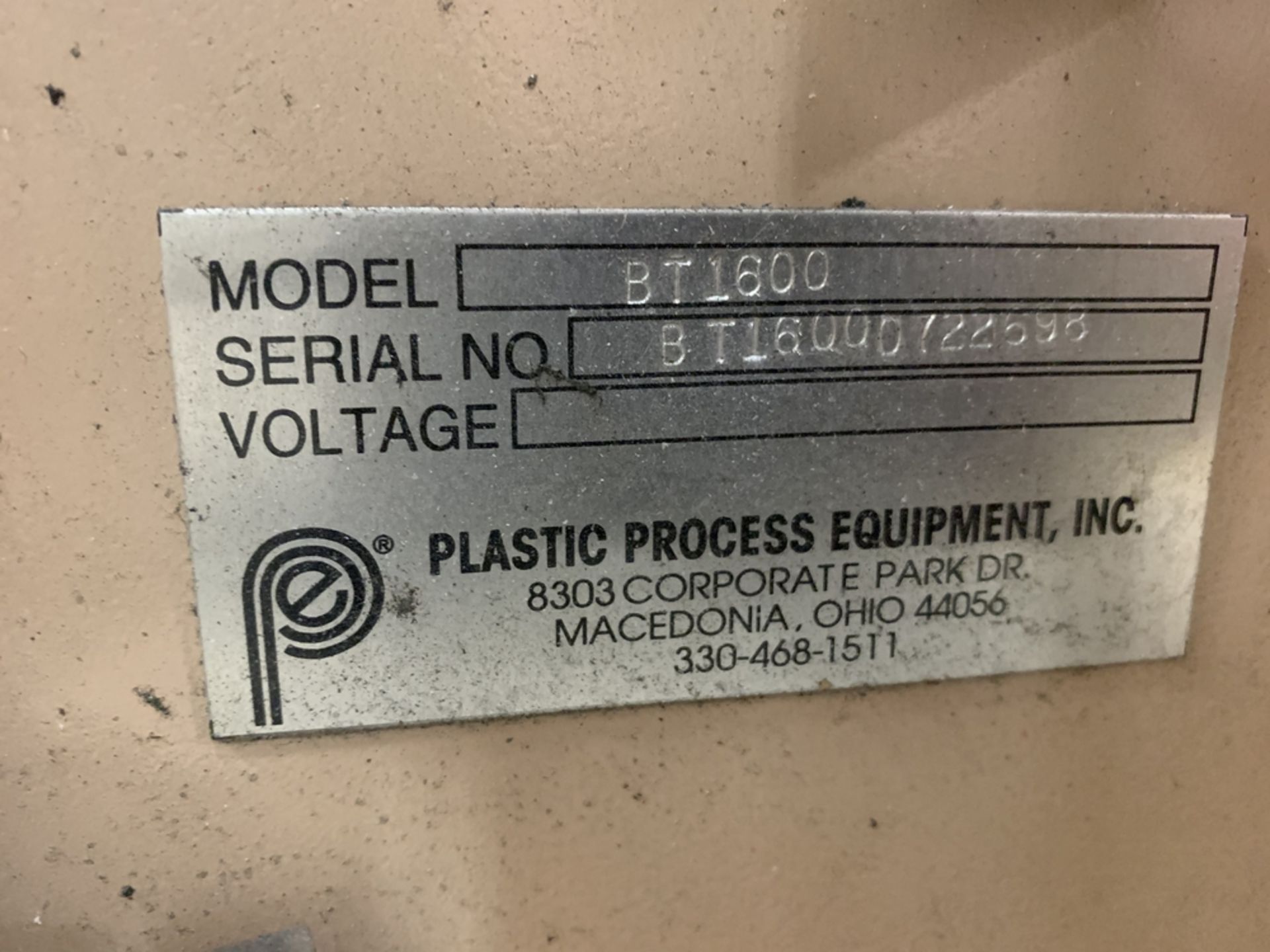 PLASIC PROCESS EQUIPMENT BT1600 Gaylord Tipper, s/n BT16000722698 BLDG #18 - Image 2 of 2