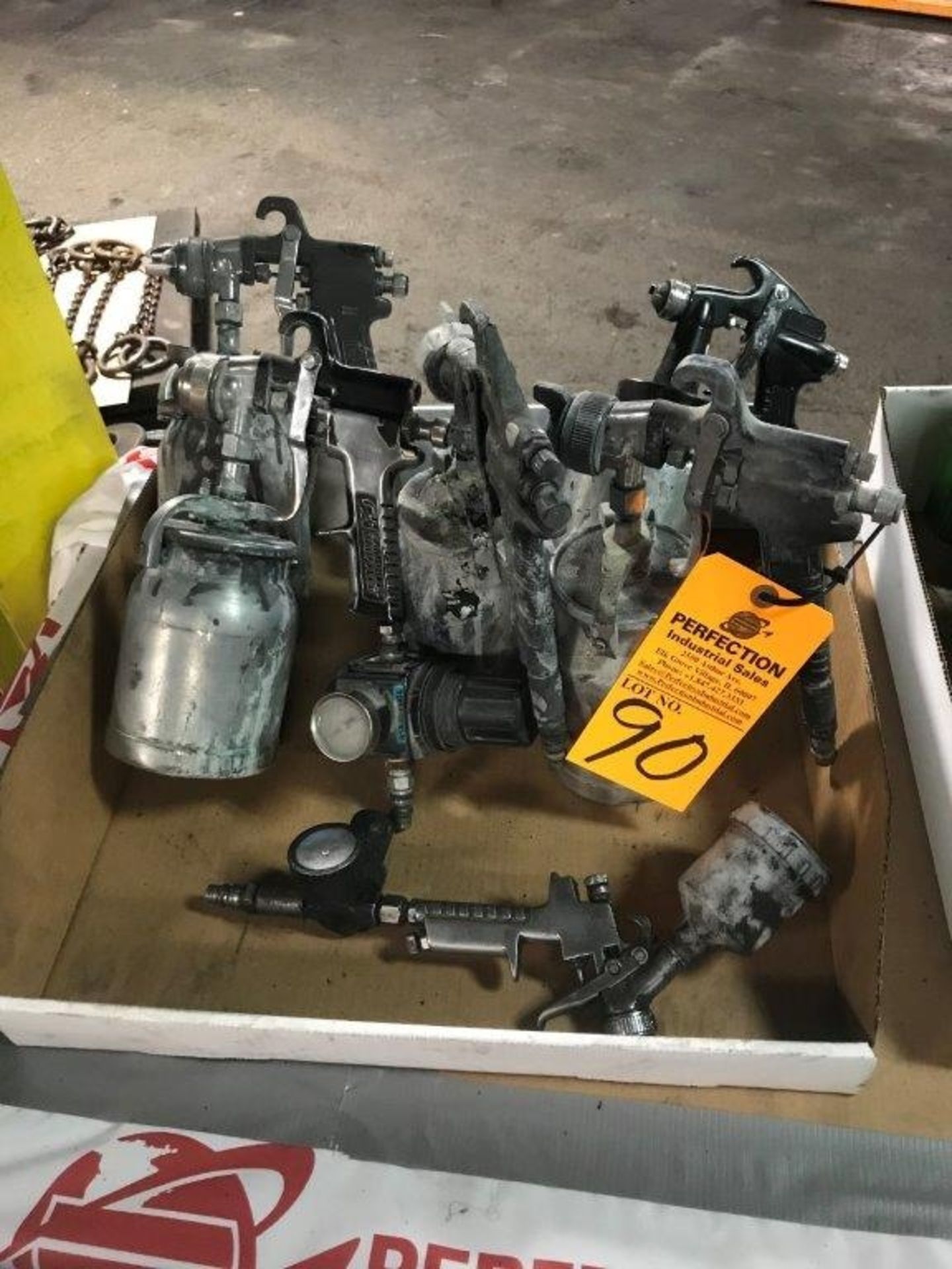 (6) Assorted Campbell Hausfeld Cup Gun Spray Equipment