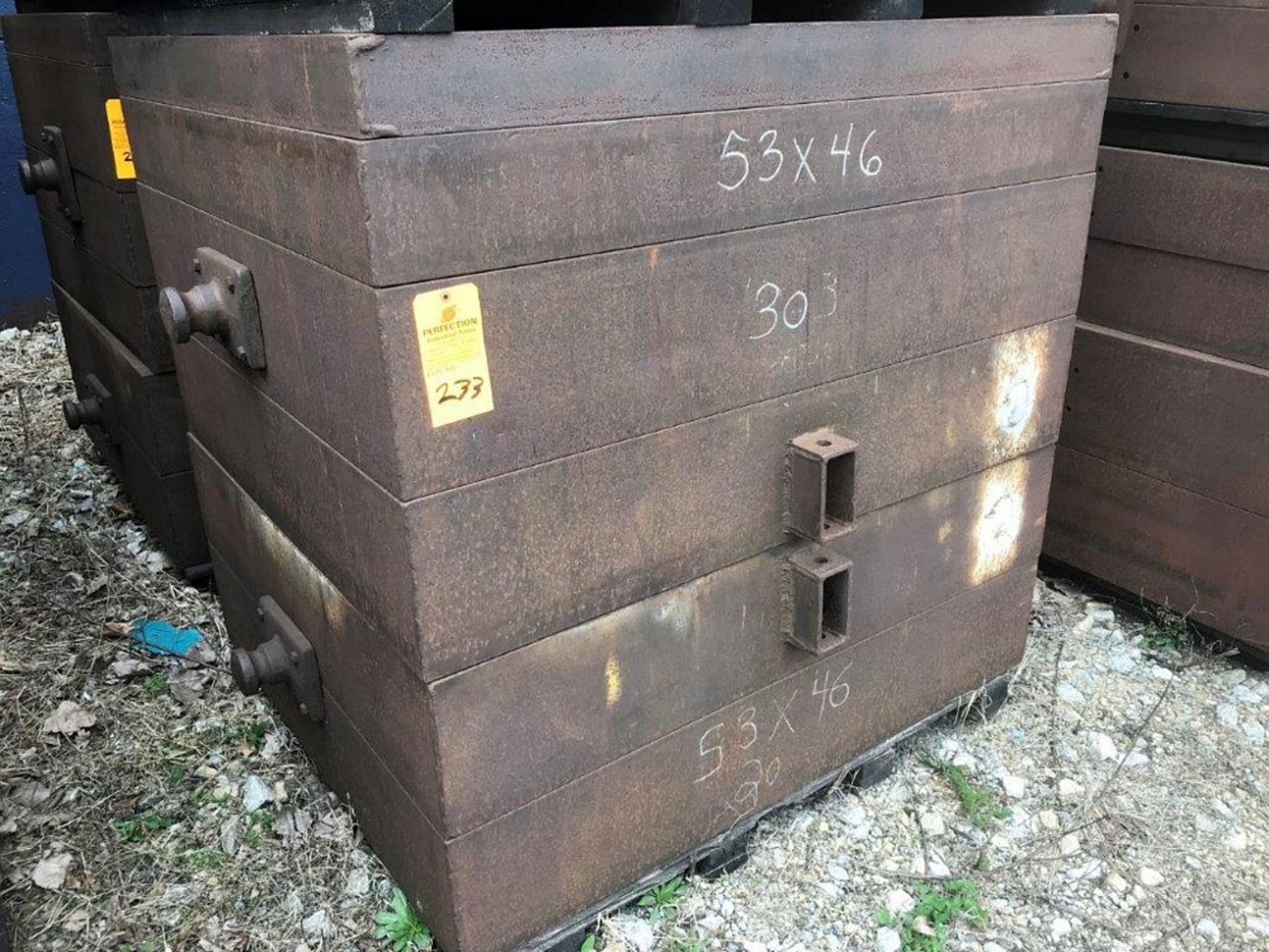 (2) STEEL FLASKS (1) 53" X 46" X 30", (1) 53" X 46" X 20",ON PALLET