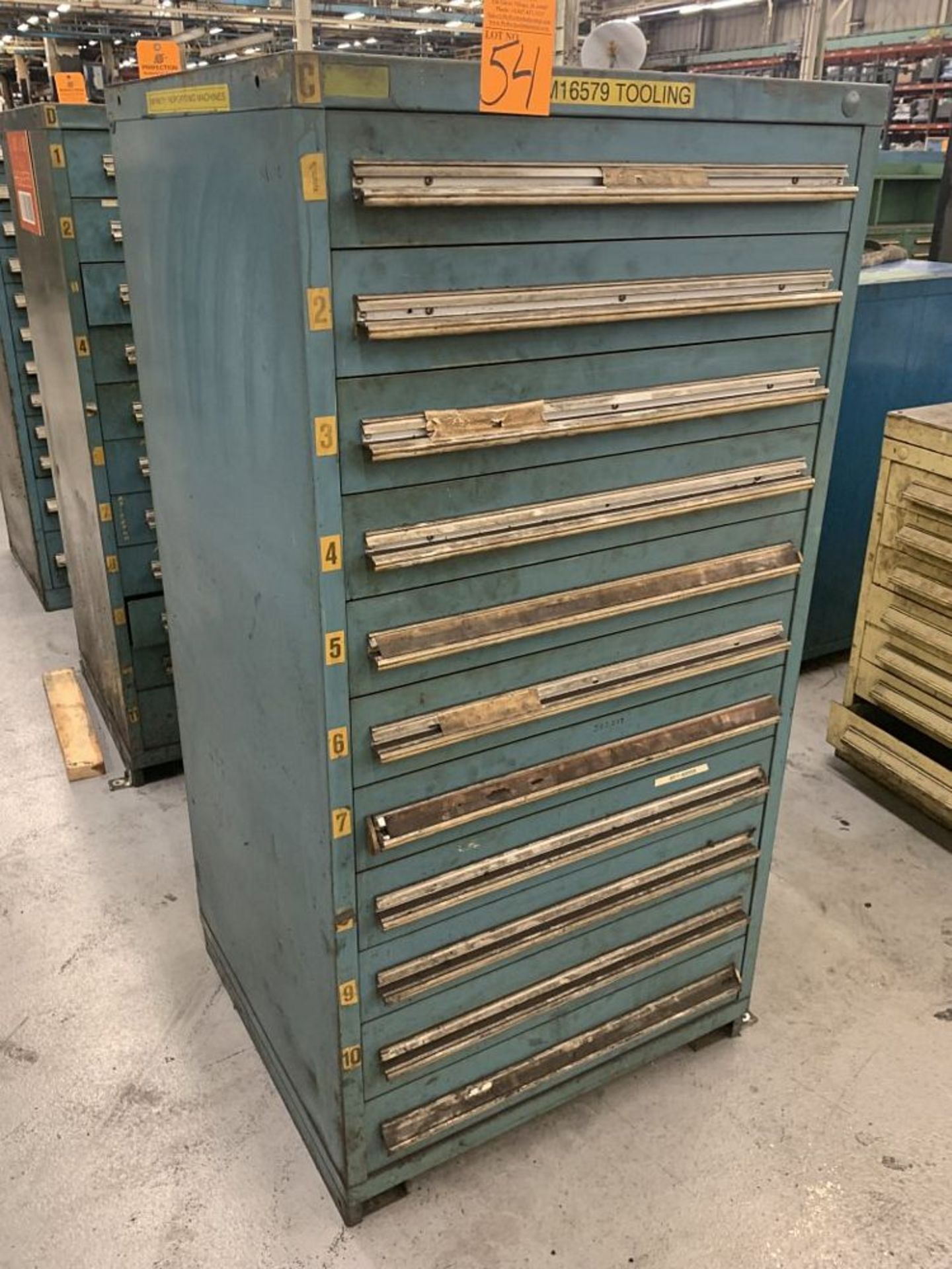 Lista/Vidmar Ball Bearing Tool Cabinet | (Location G61)