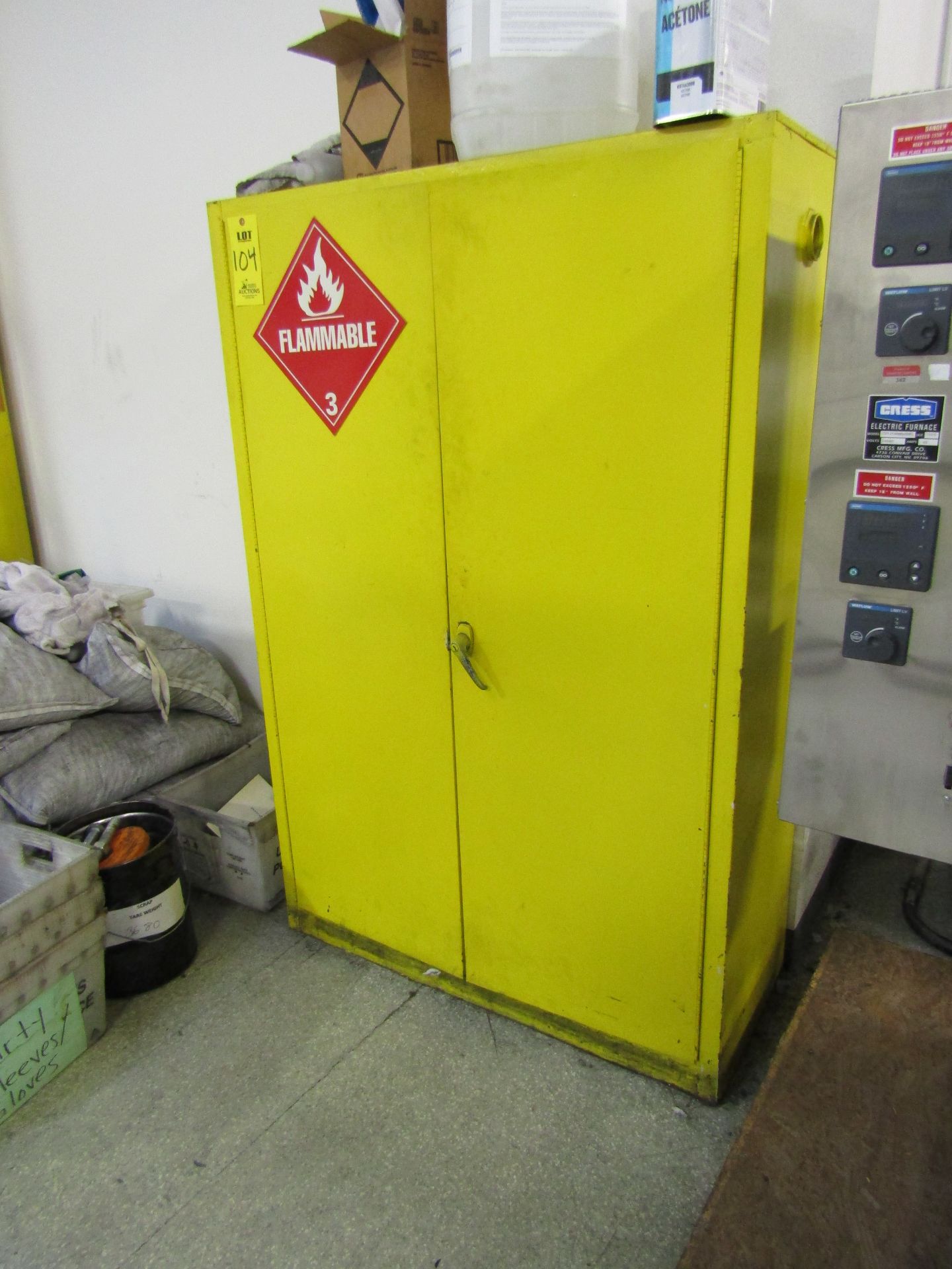 Flammable Storage Cabinet - Image 2 of 2