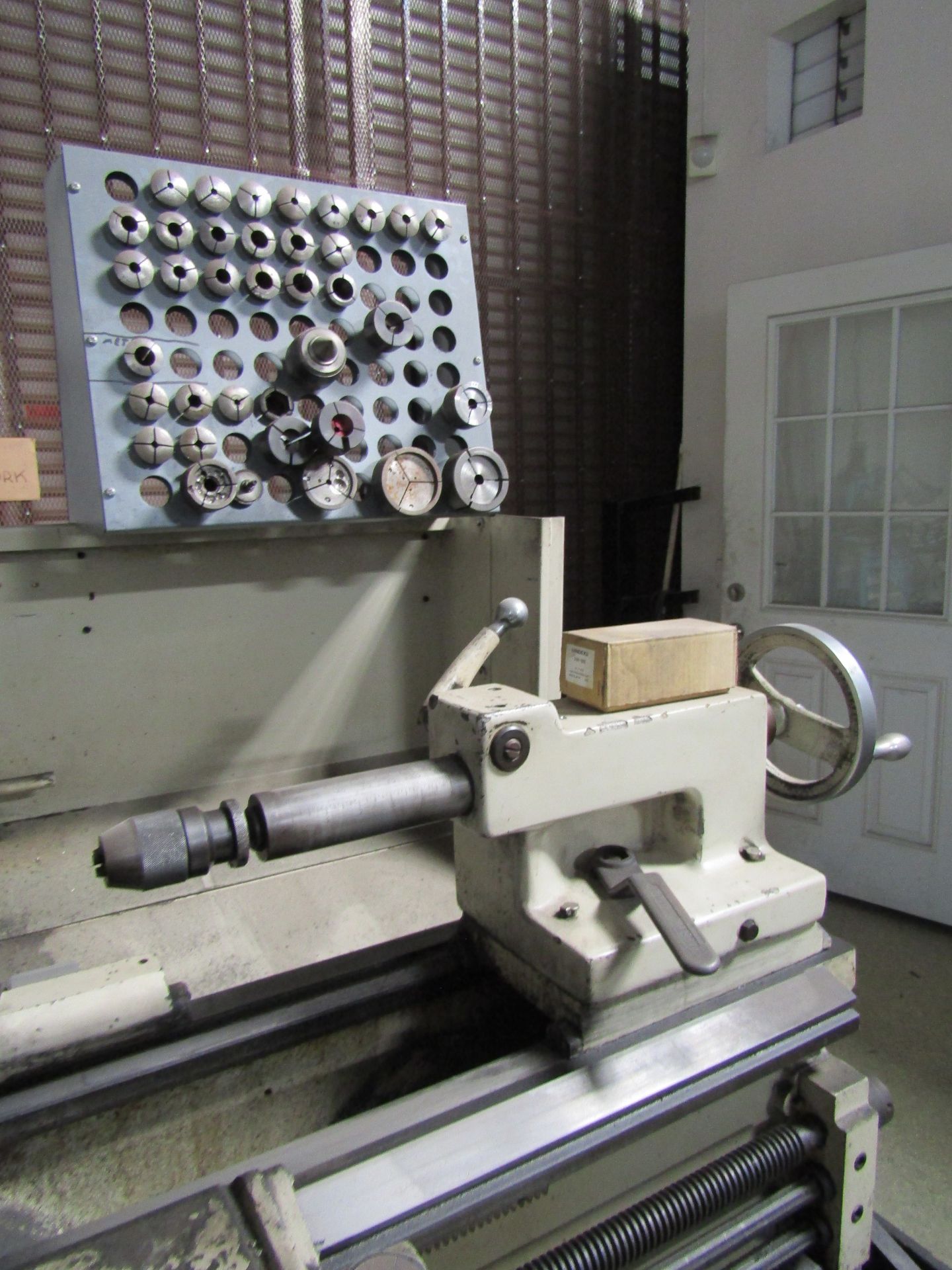 LEBLOND MAKINO REGAL Servo Shift 15” Machine Lathe, S/N 15L-936 W/ Anilam Wizard 411 2 Axis - Image 5 of 9