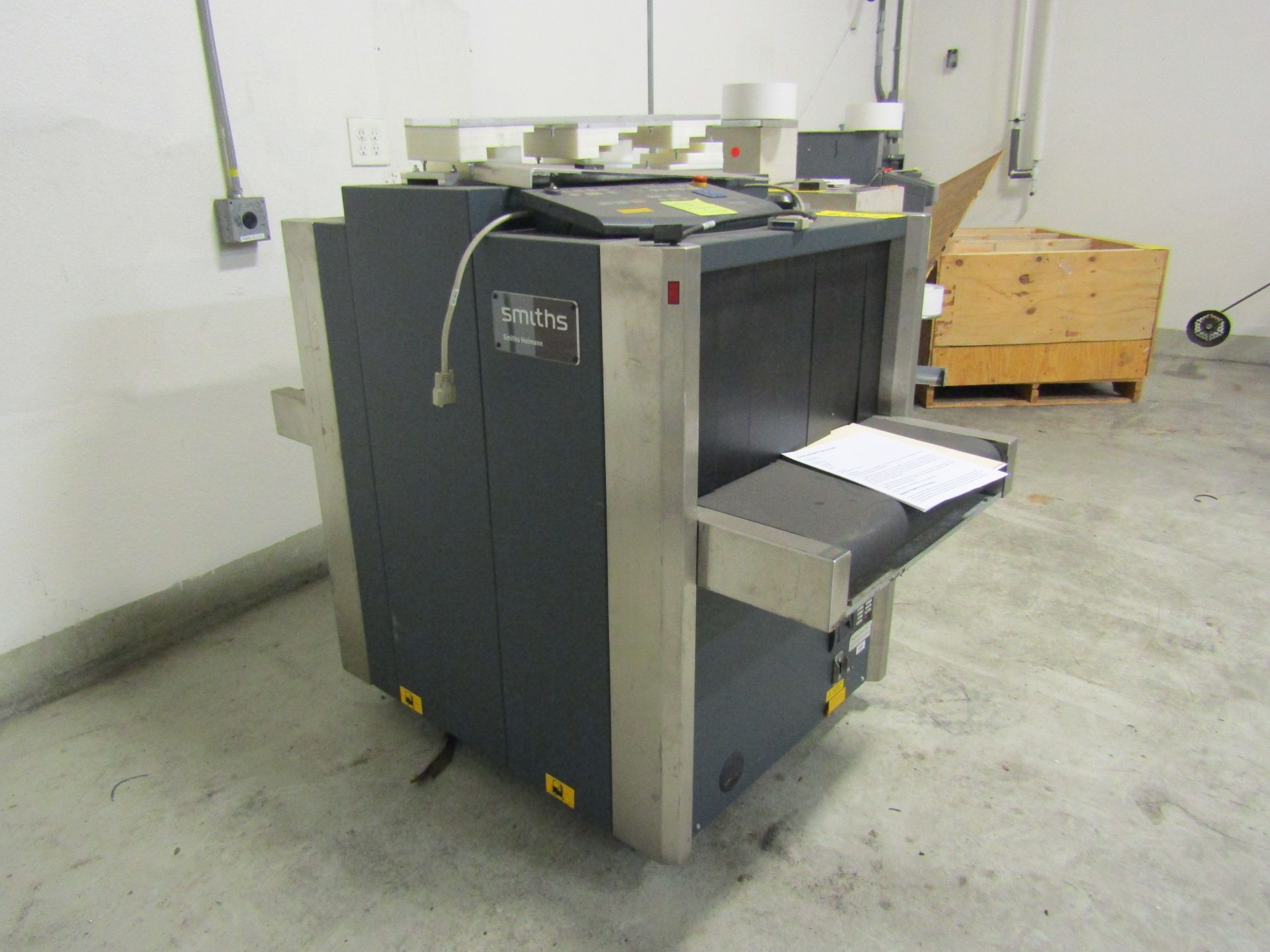 SMITHS HEIMANN Security X-Ray Unit, Model HS 6030 DI, With Conveyor and Control, S/N 26569 **Needs - Image 2 of 4