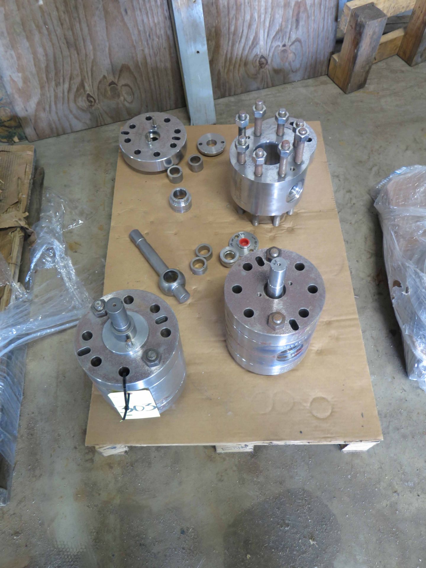 LOT OF BALL VALVE PARTS, 3-1/2" (on one pallet)