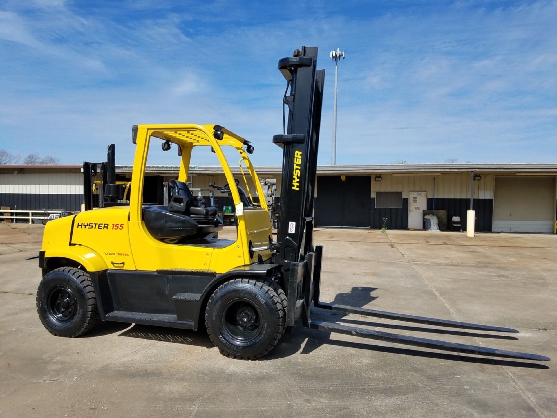 DIESEL FORKLIFT, HYSTER 15,500 LB. CAP. MDL. H155FT, new 2014, diesel, 127" 2-stage mast, 173"