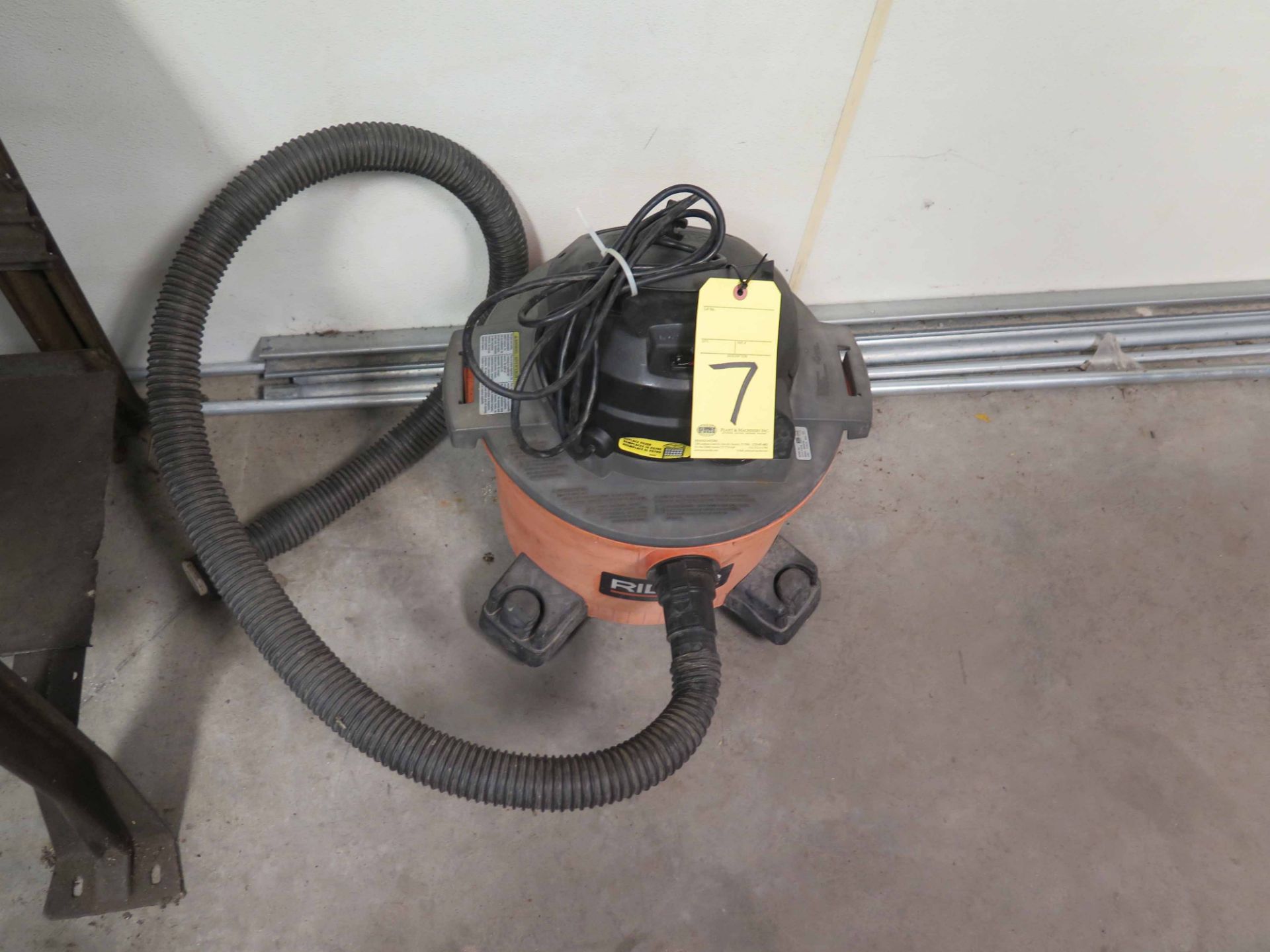 SHOP VACUUM, RIDGID, 6 gal.