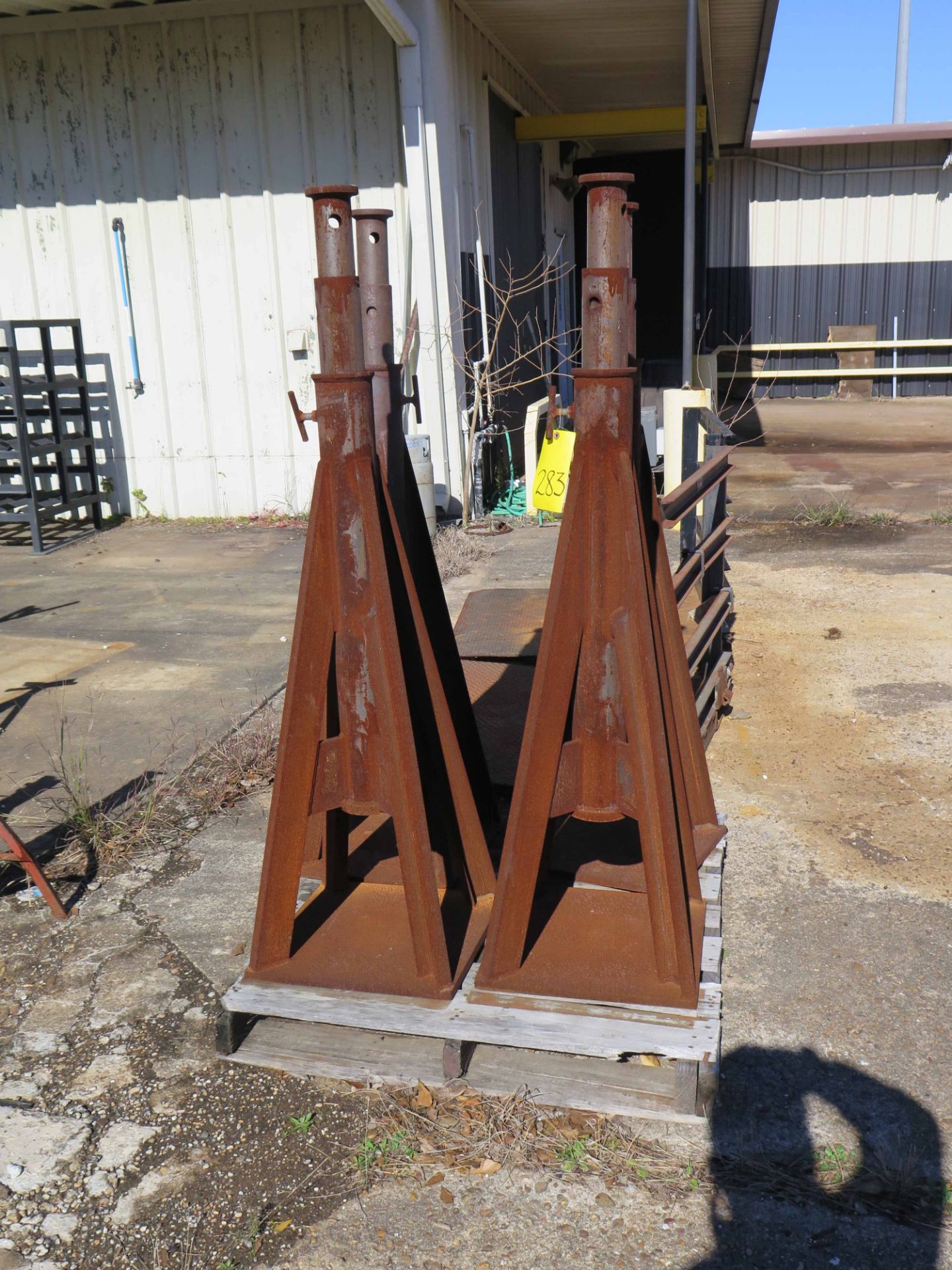 LOT OF MATERIAL WORK STANDS (4) (large)