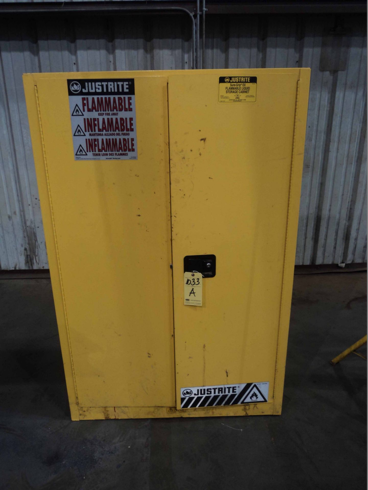 FLAMMABLE STORAGE CABINET, JUSTRITE