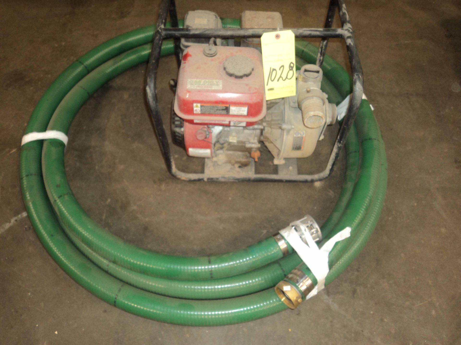 TRASH PUMP, PREDATOR 2", w/hose