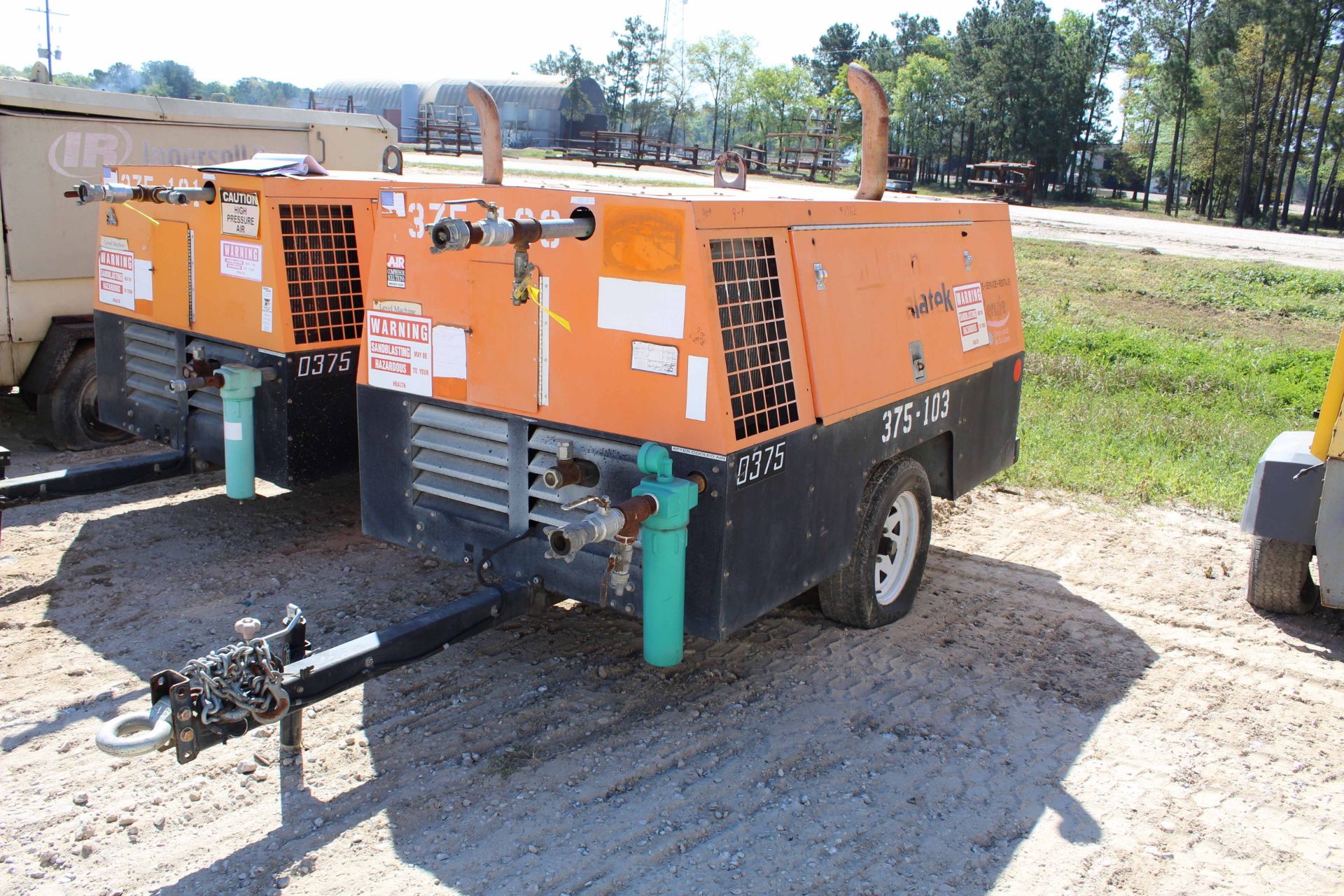 PORTABLE AIR COMPRESSOR, SULLIVAN PALATEK MDL. D375PDX1DA, John Deere diesel engine, 150 PSI, 2, - Image 2 of 4