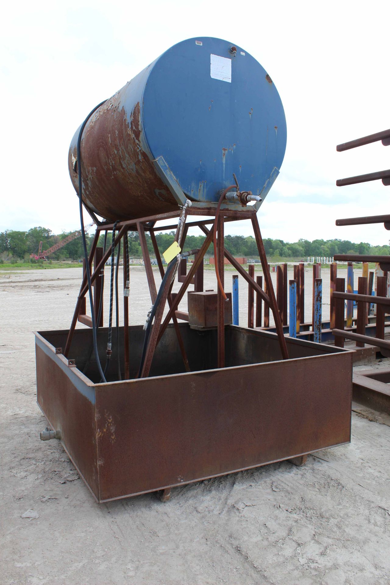 FUEL STORAGE TANK, 500 gal.l w/containment