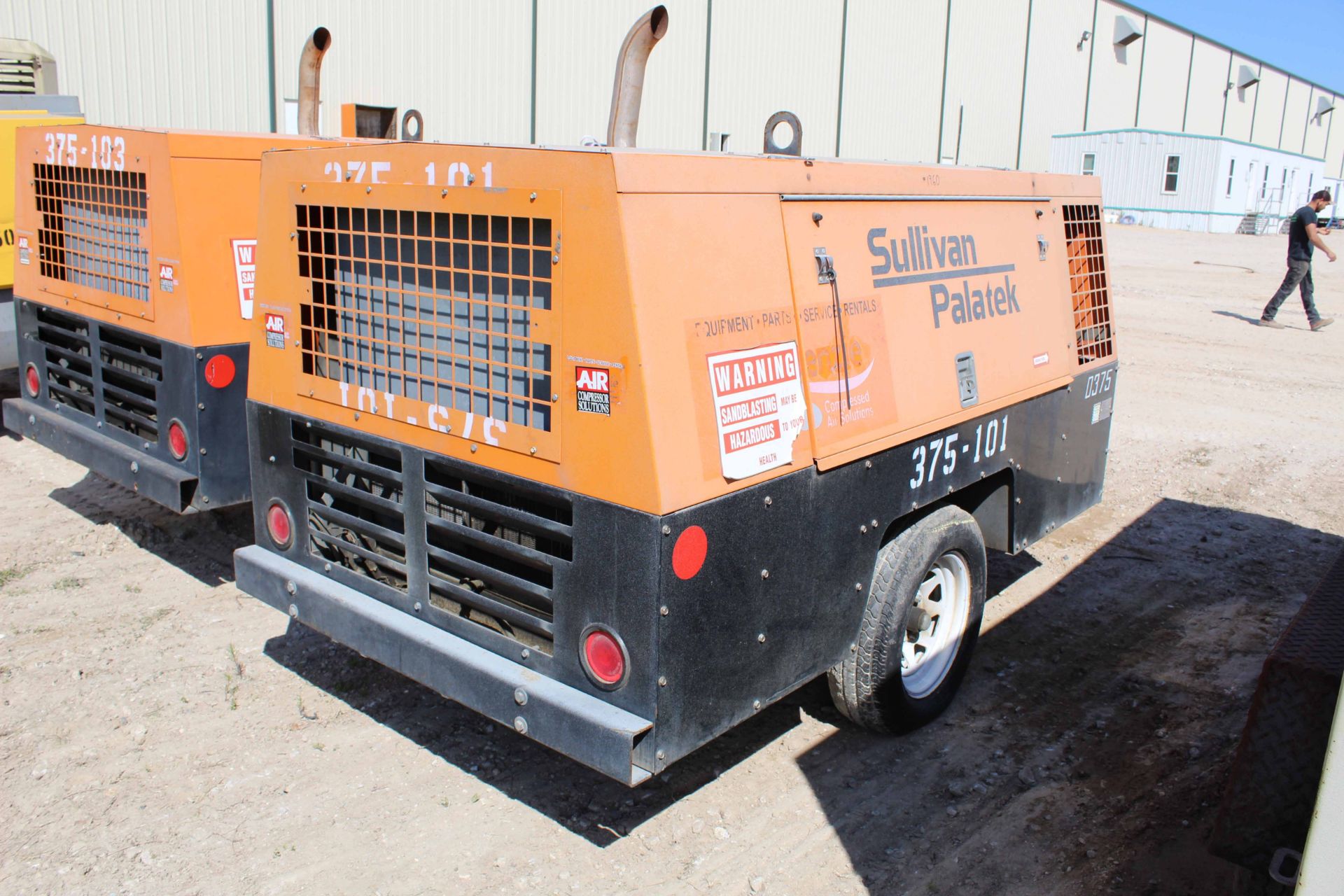 PORTABLE AIR COMPRESSOR, SULLIVAN PALATEK MDL. D375PDX1DA, John Deere diesel engine, 150 PSI, 2, - Image 3 of 4