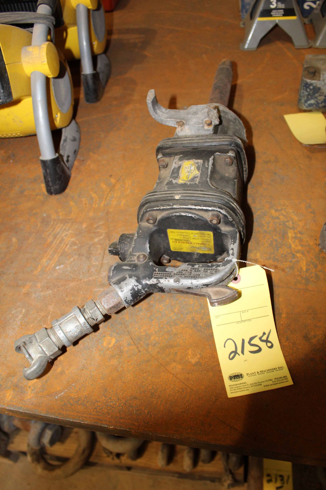 STRAIGHT PNEUMATIC IMPACT, INDUSTRIAL TOOL CO., 1" drive