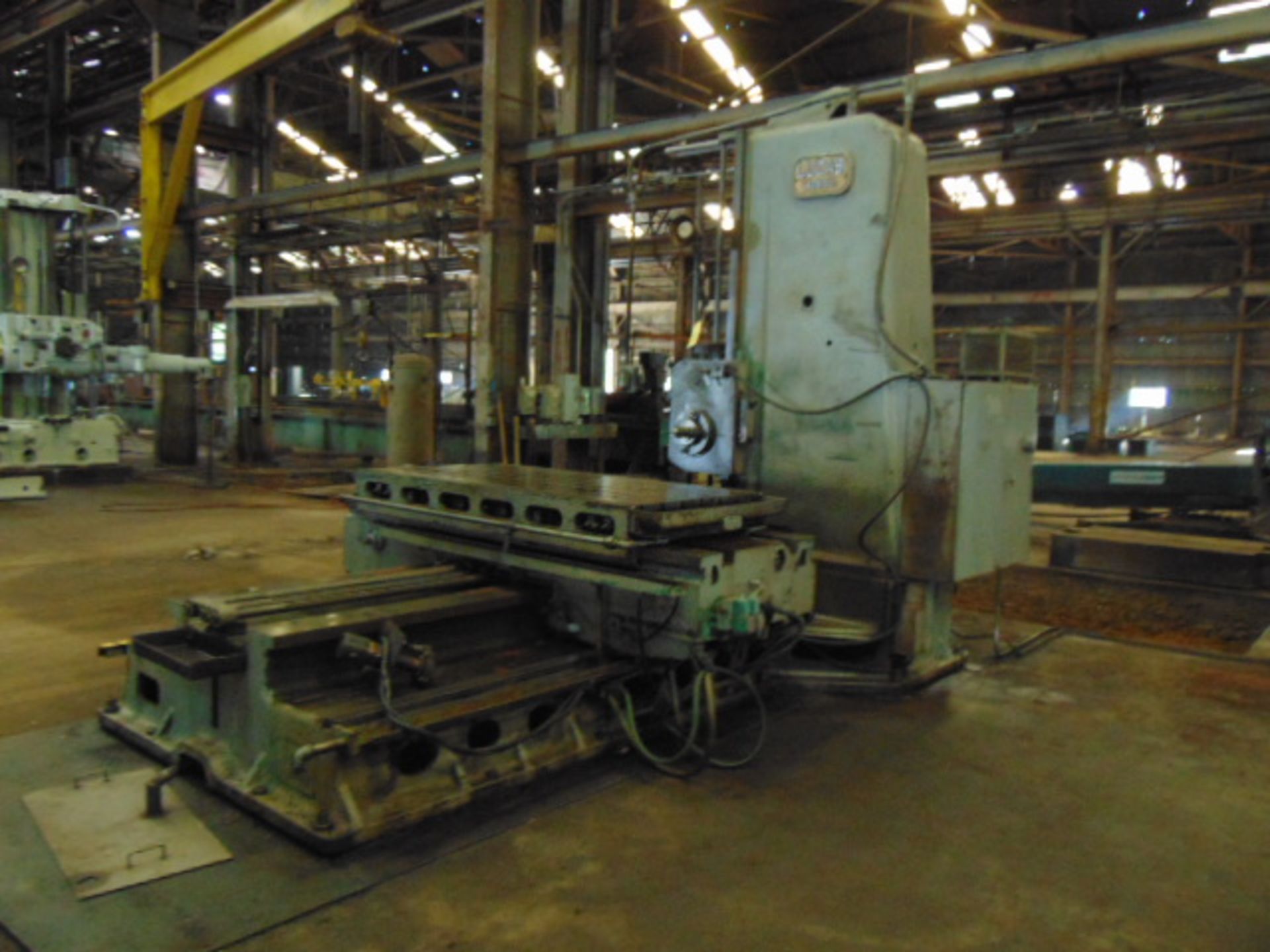 TABLE TYPE HORIZONTAL BORING MILL, LUCAS MDL. 428-60, 40" x 74" tbl., 60" cross travel, approx. - Image 2 of 16