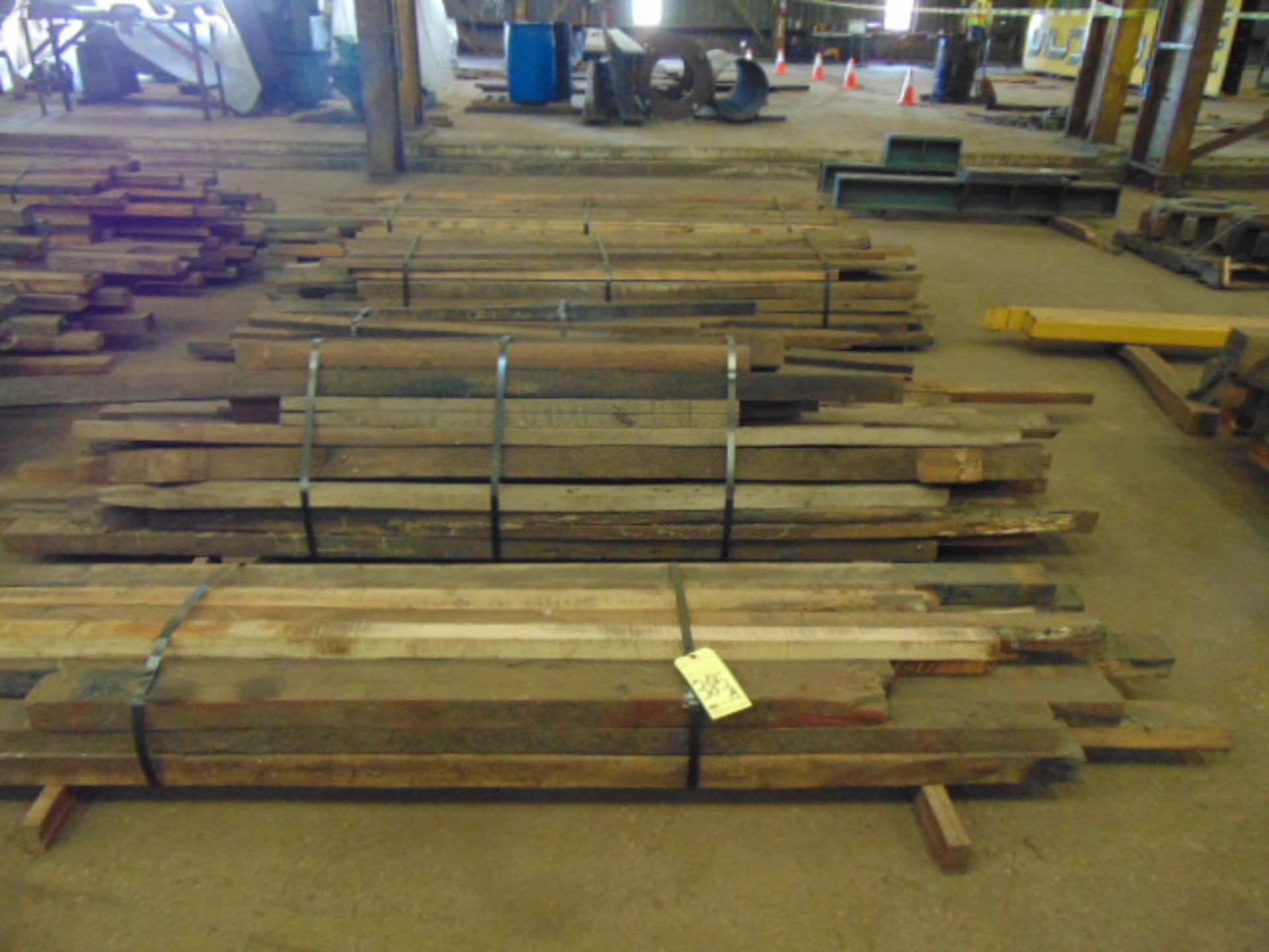 LOT OF WOOD, assorted (in one row)