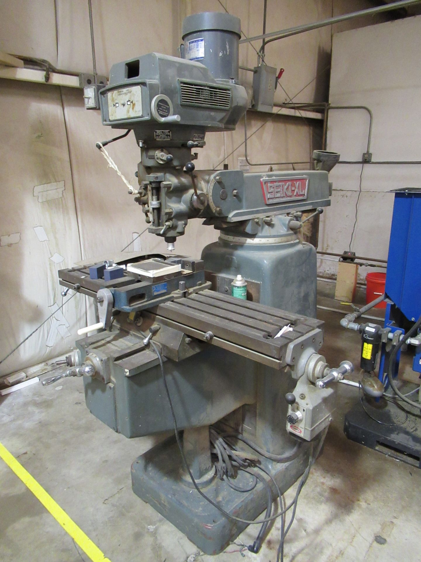 SEIKI-XL MDL. 3VH VERTICAL TURRET MILL, new 1988, 10" x 50" table, 3 HP motor, variable spd. head,