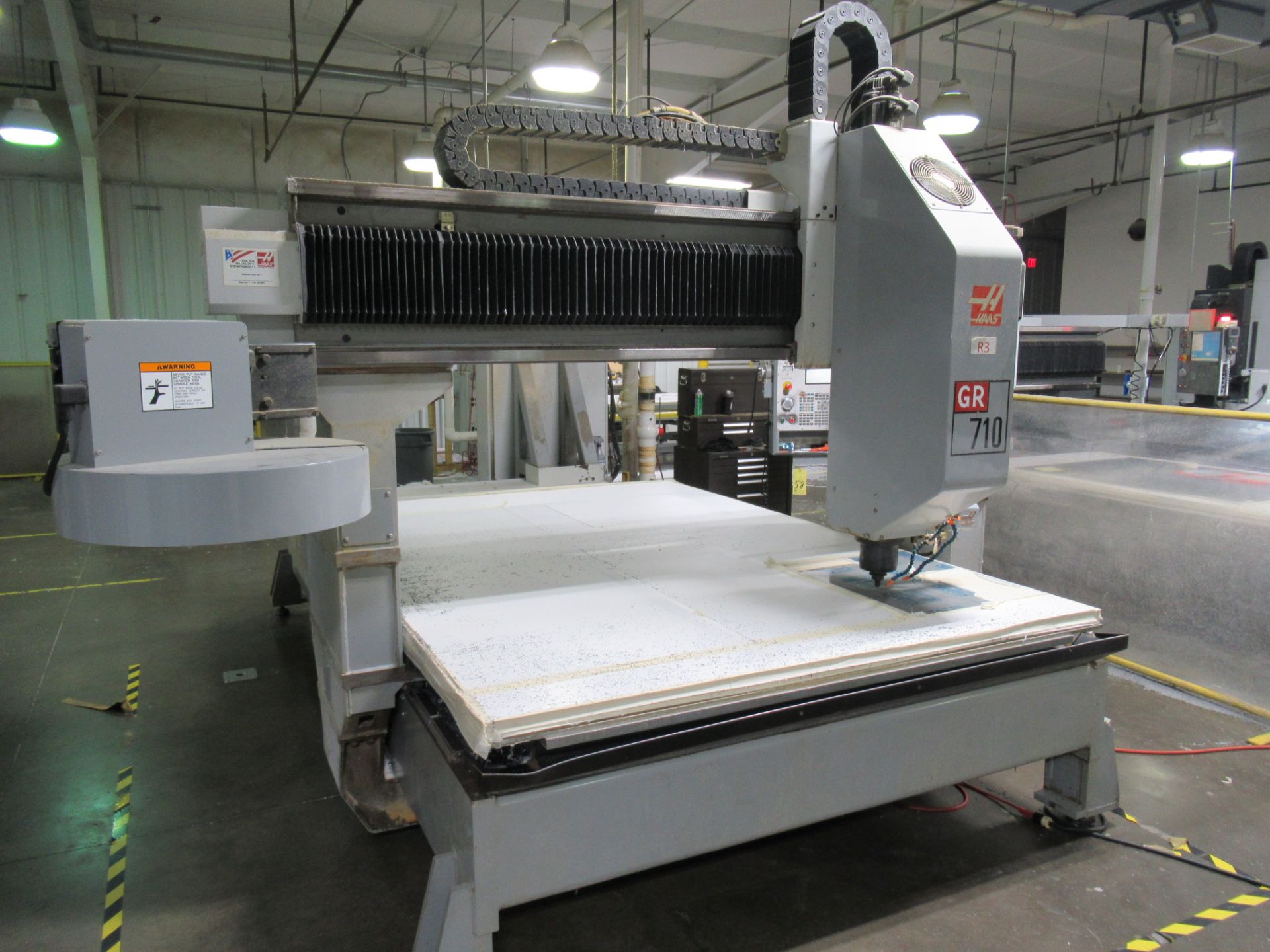 HAAS GR-710 CNC GANTRY ROUTER, New in 2006, 72” x 122” vacuum table, Travels: 121”-X, 85”-Y, 24”Z, - Image 4 of 7