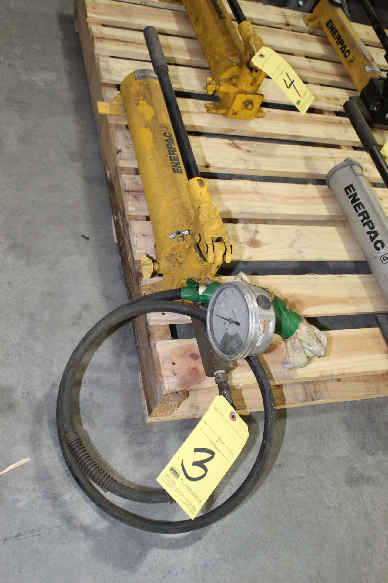 HYDRAULIC PUMP, ENERPAC, 10,000 PSI, manual type