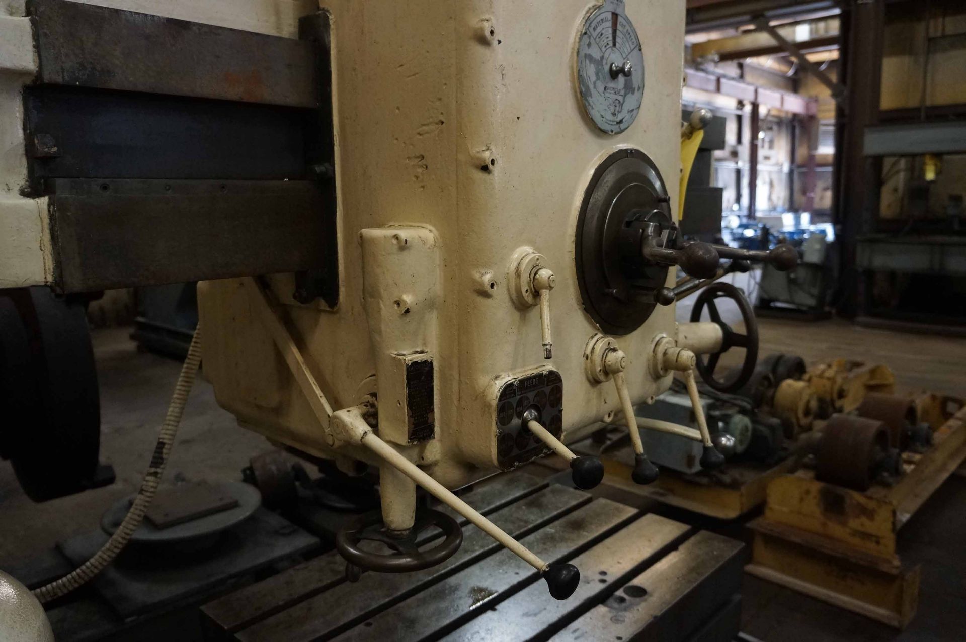 RADIAL ARM DRILL, AMERICAN HOLE WIZARD 5' X 13", spds: 20-1600 RPM, large plain box table, S/N - Image 4 of 5