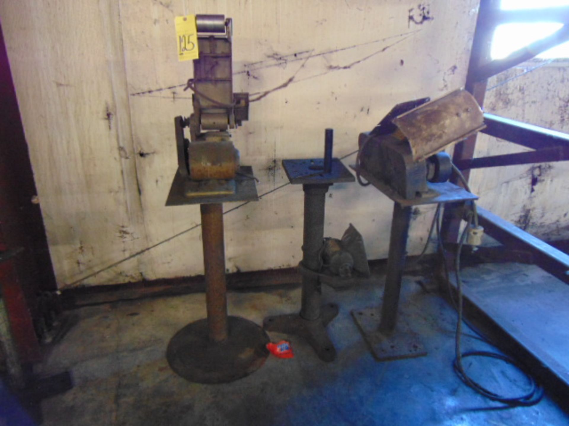 LOT OF SANDING & GRINDING MACHINES (3), assorted (out of service)