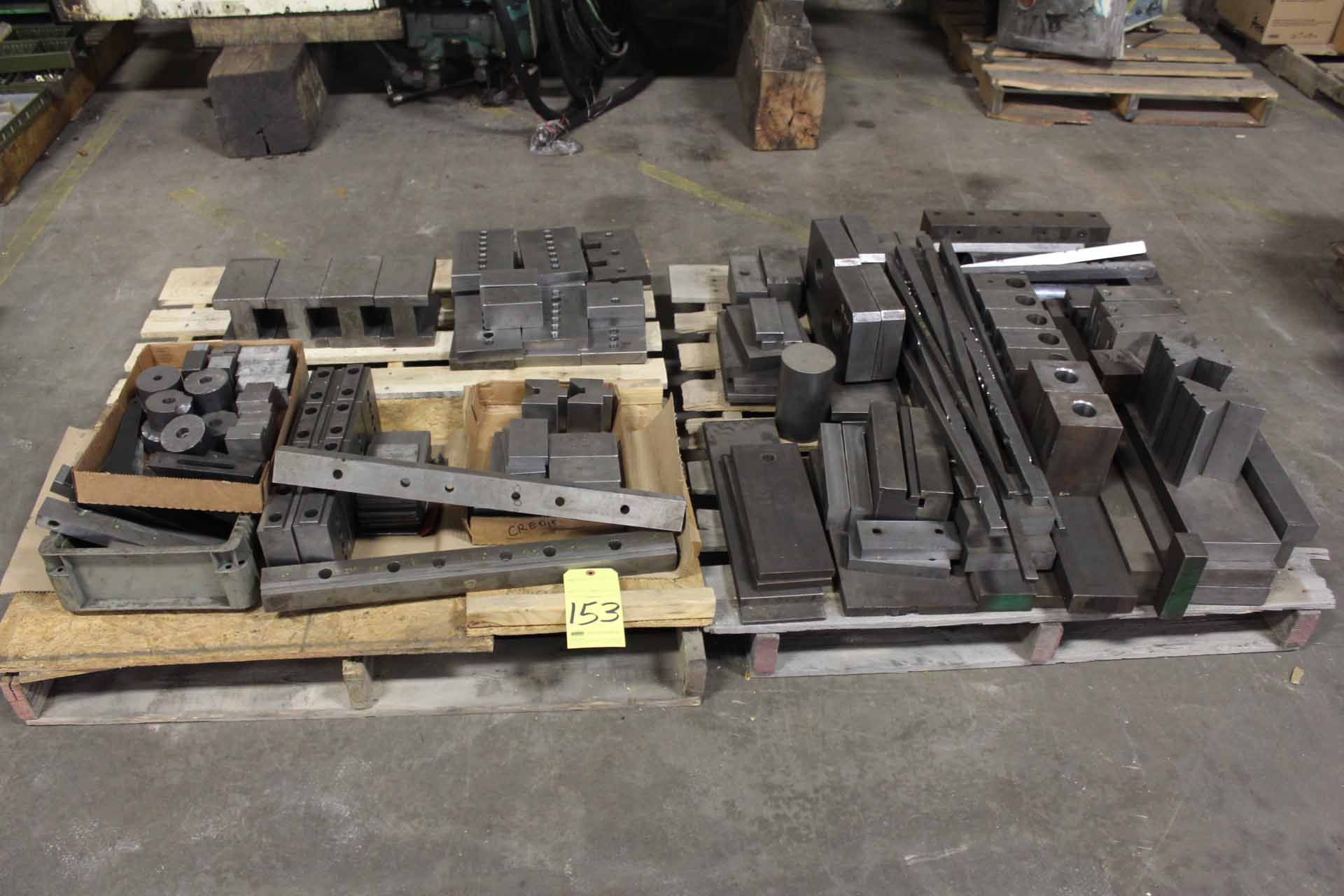 LOT OF RAW MATERIAL: set-up steel